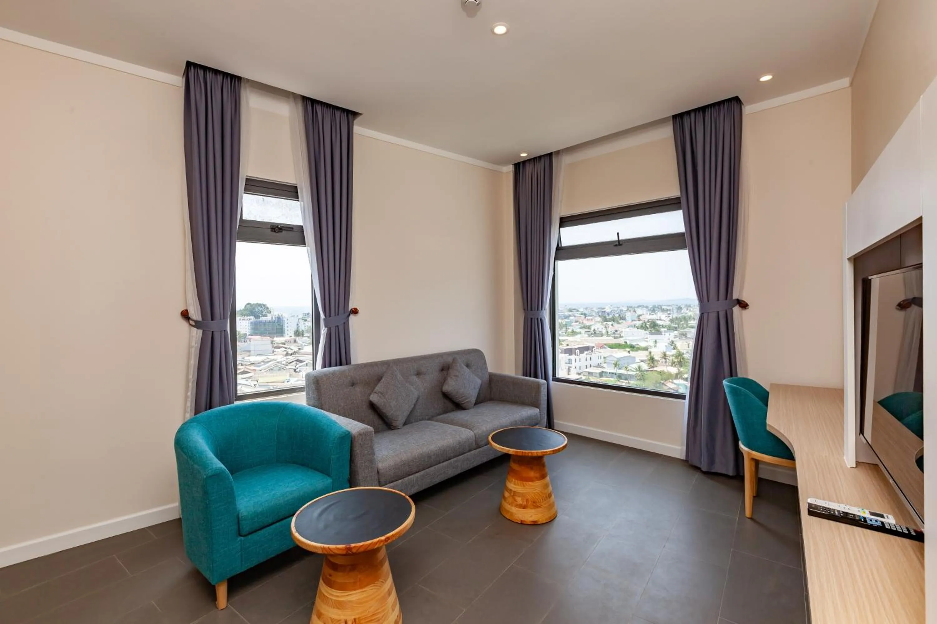 Living room in An Phu Hotel