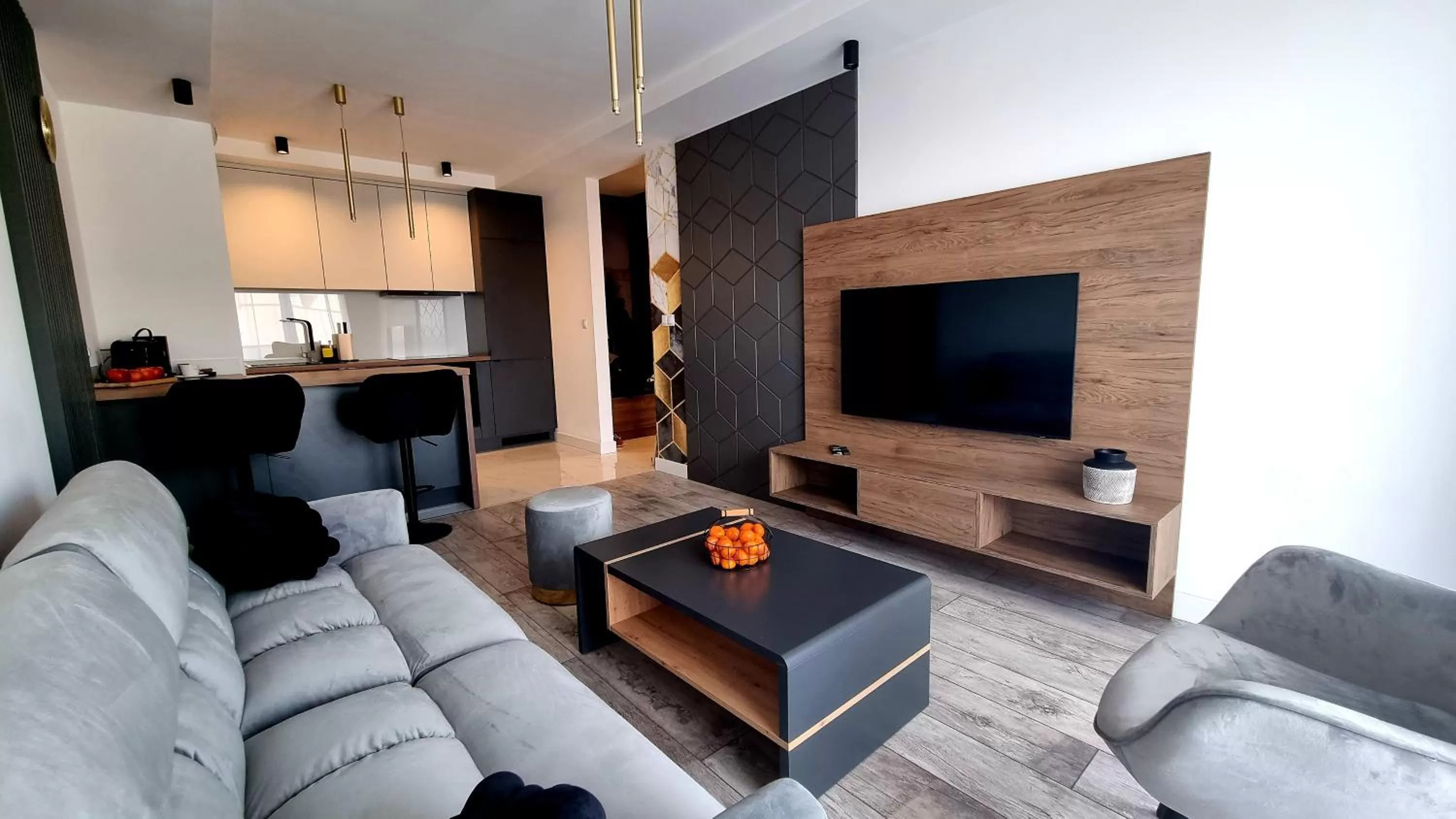 TV and multimedia, Seating Area in NOOK NOOK Apartments Bytkowska 103