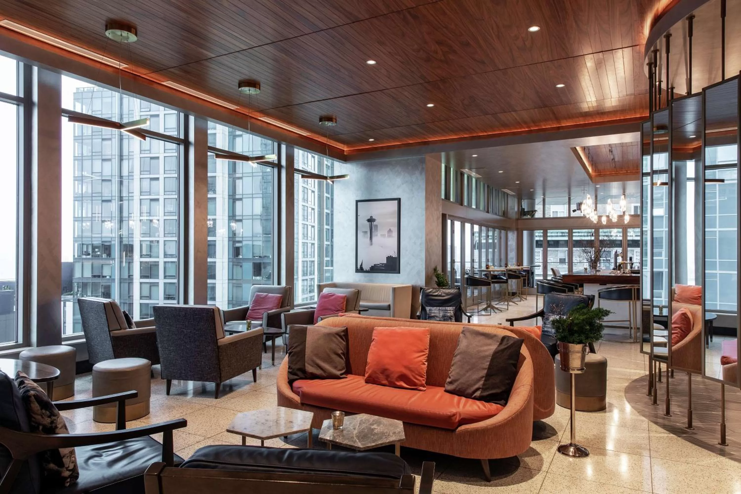 Lounge or bar in The Charter Hotel Seattle, Curio Collection By Hilton