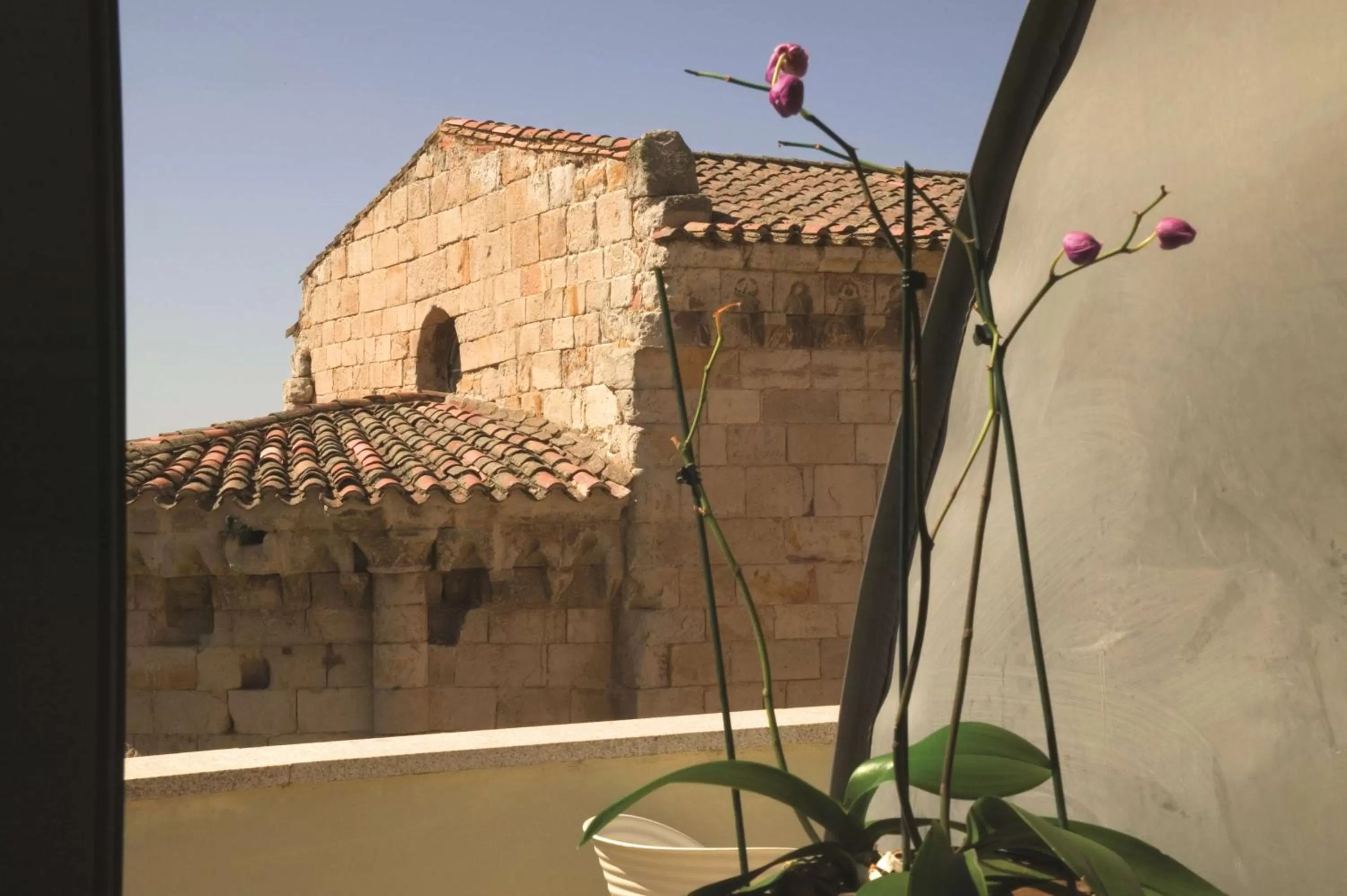 Photo of the whole room in NH Zamora Palacio del Duero