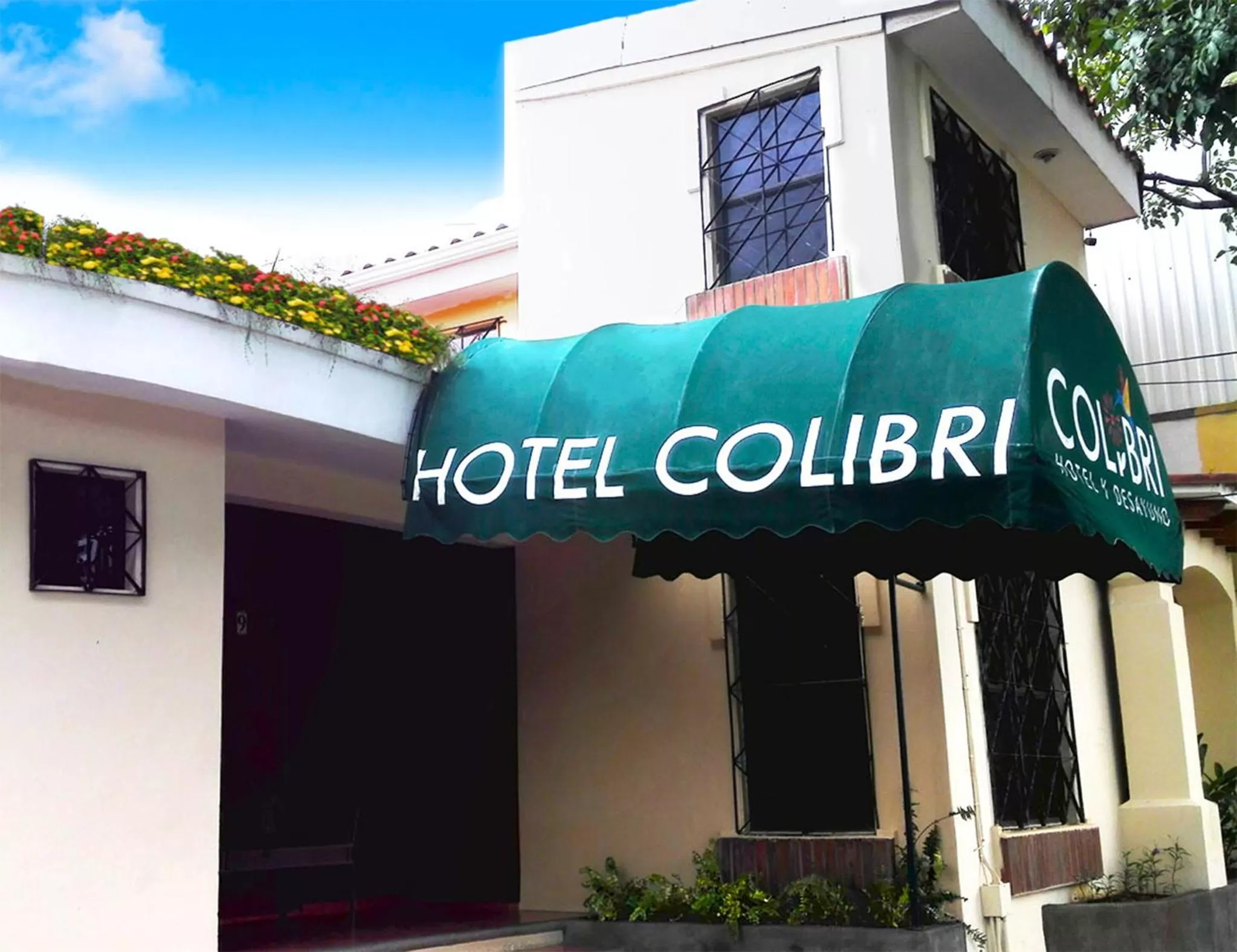Property building in Hotel Colibri