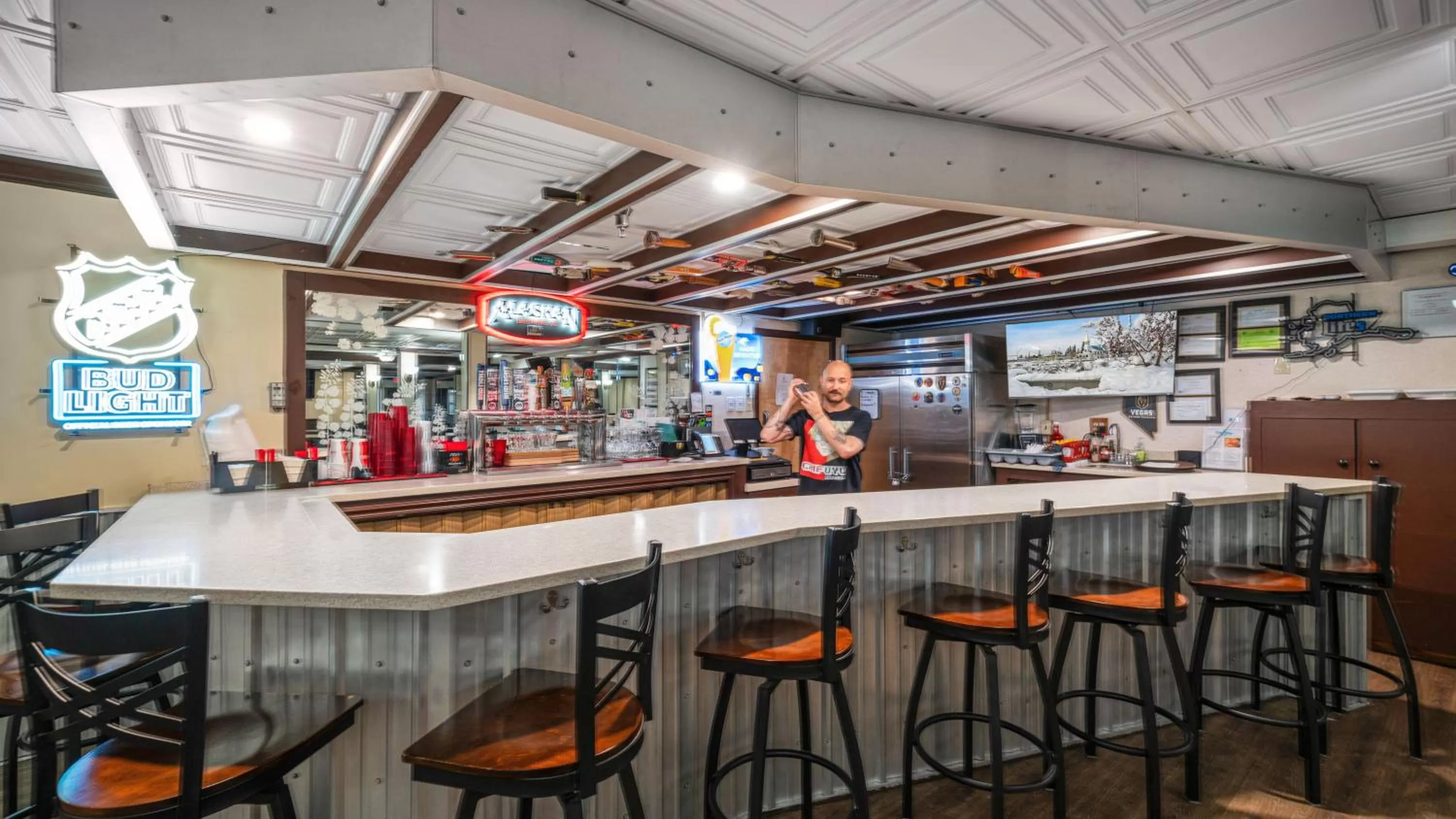 Restaurant/places to eat in Clarion Hotel & Suites Fairbanks near Ft Wainwright