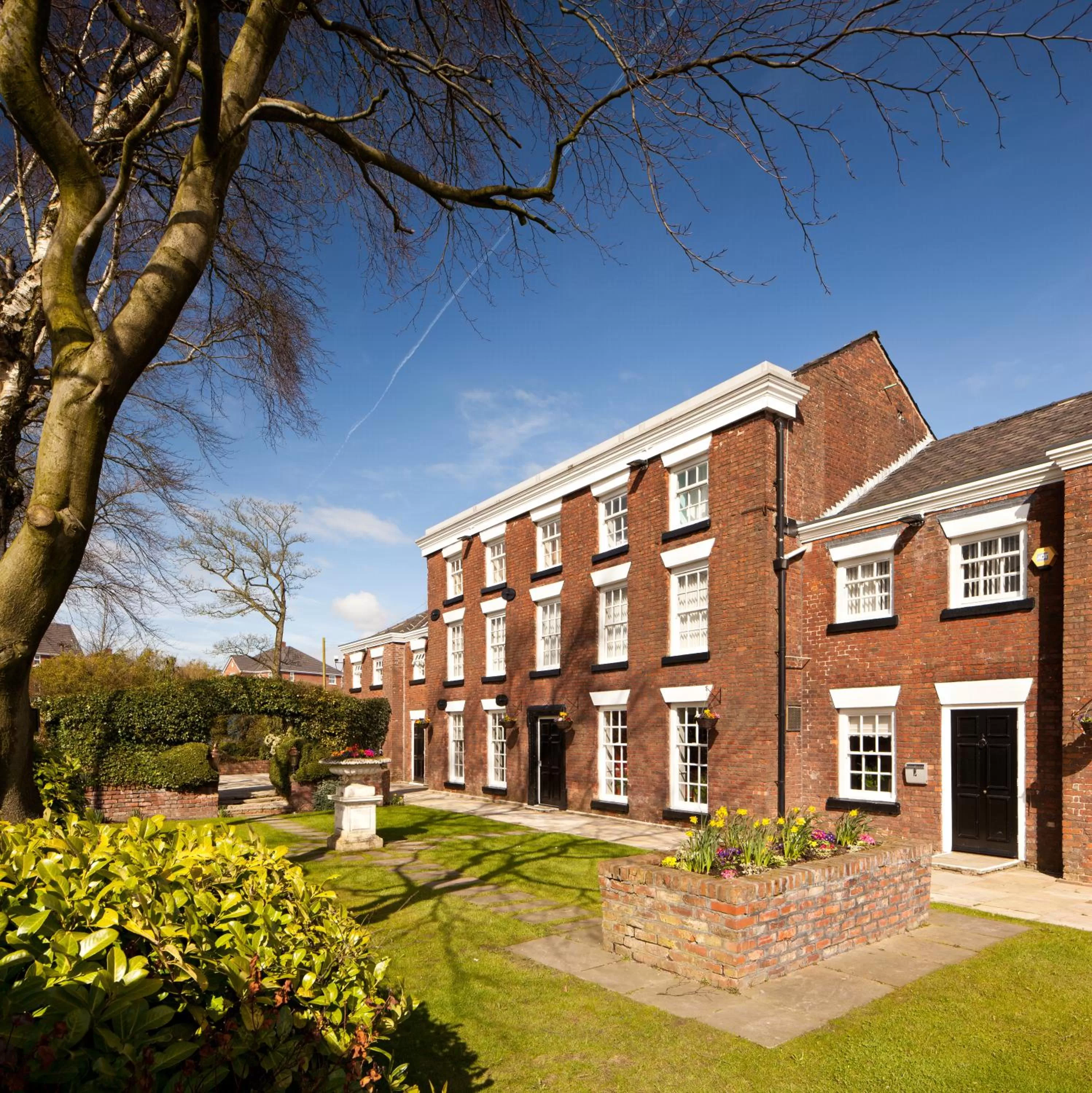 Facade/entrance in Mercure Bolton Georgian House Hotel