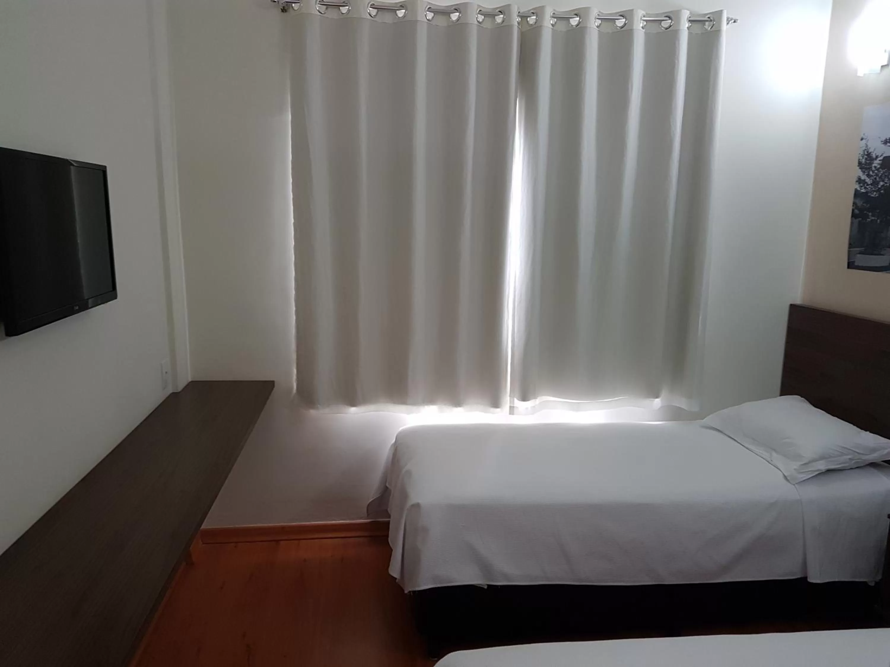 Room Photo in Hotel Pit Stop Oliveira-MG