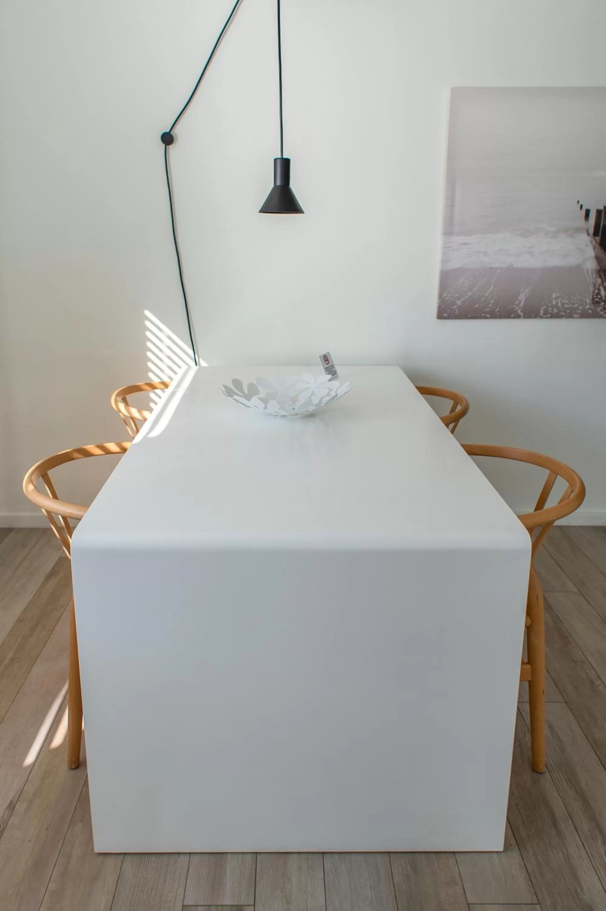 Dining area in Beach Haus Key Biscayne Contemporary Apartments
