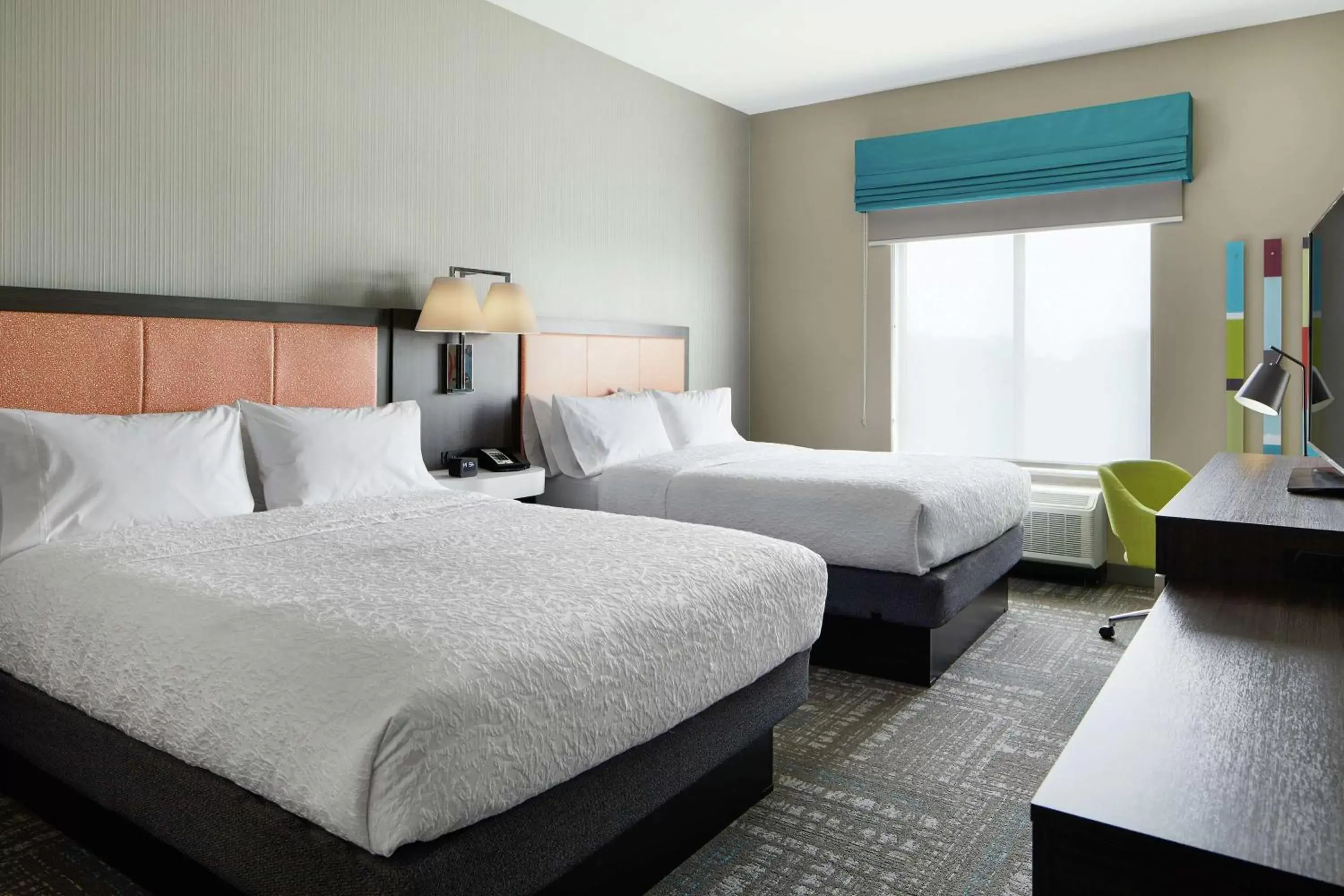 Queen Room with Bath Tub - Mobility Accessible - Non-Smoking in Hampton Inn & Suites Chicago/Waukegan Queen Room with Bath Tub - Mobility Accessible - Non-Smoking in Hampton Inn & Suites Chicago/Waukegan