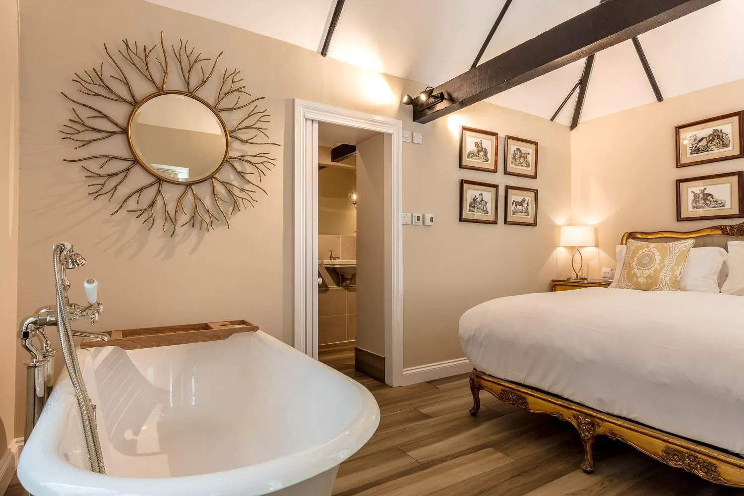 Bathroom, Bed in Cowdray Lodge B&B rooms