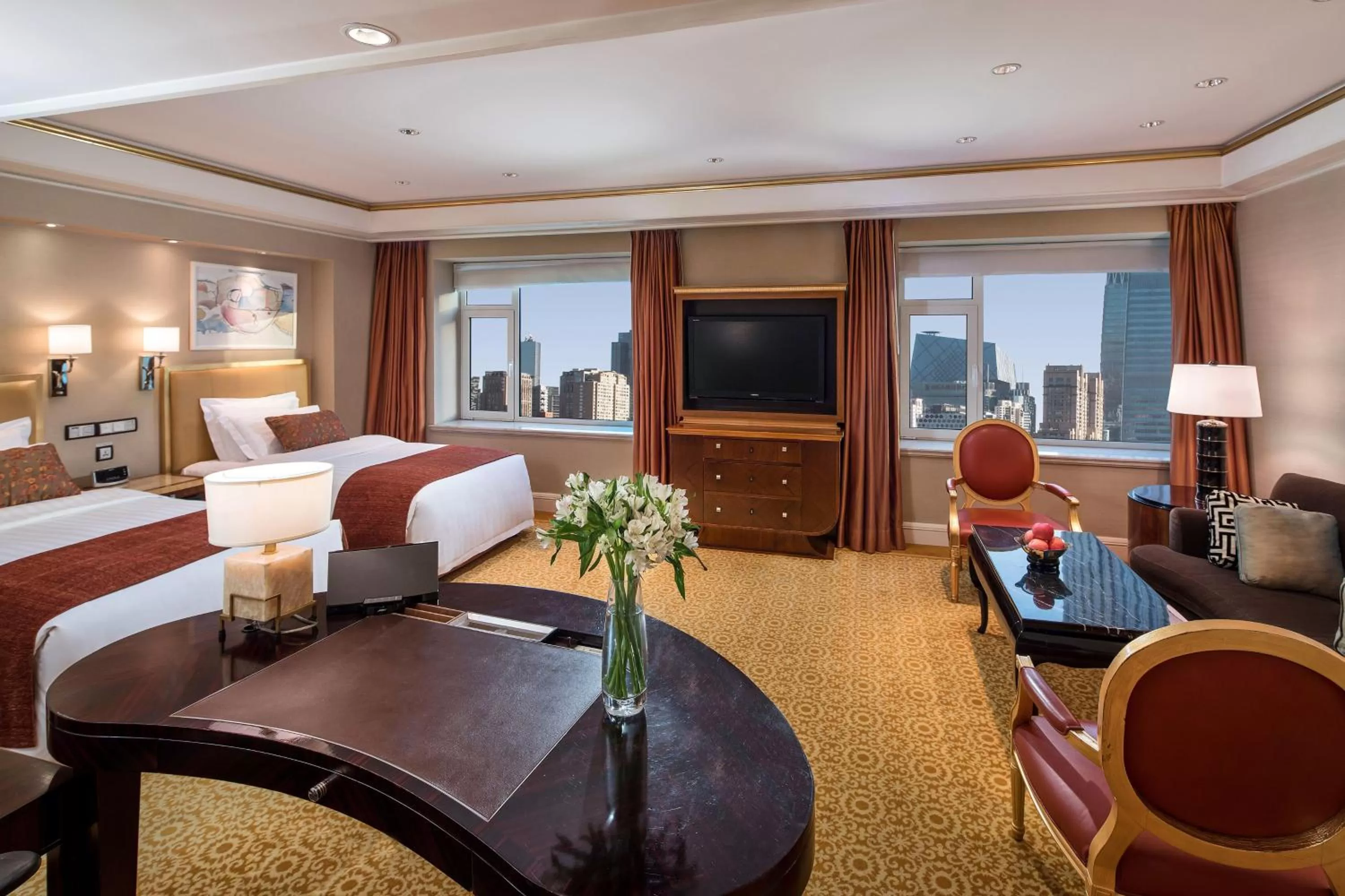 Photo of the whole room, Bed in The St. Regis Beijing