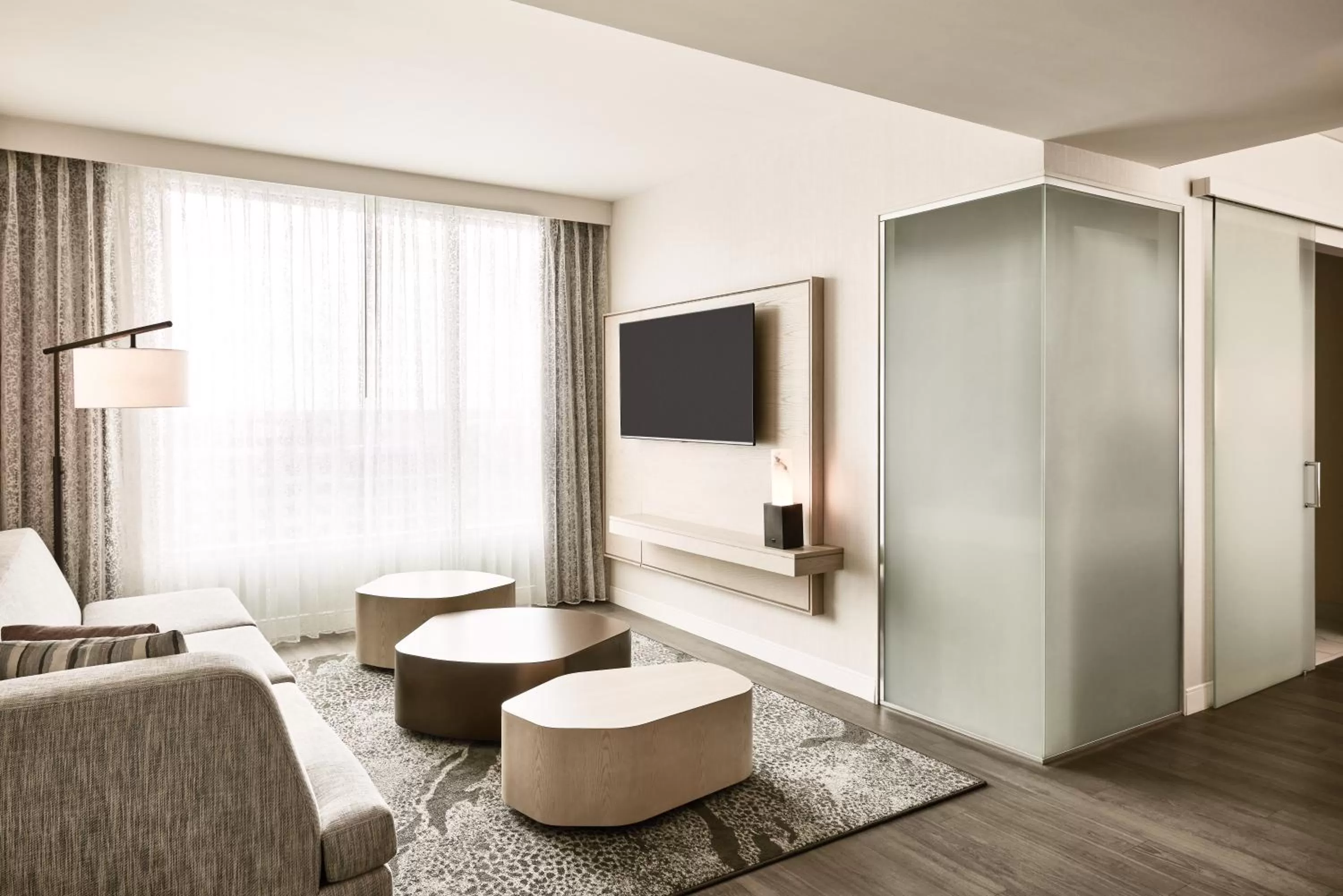 Living room in The Westin Tempe