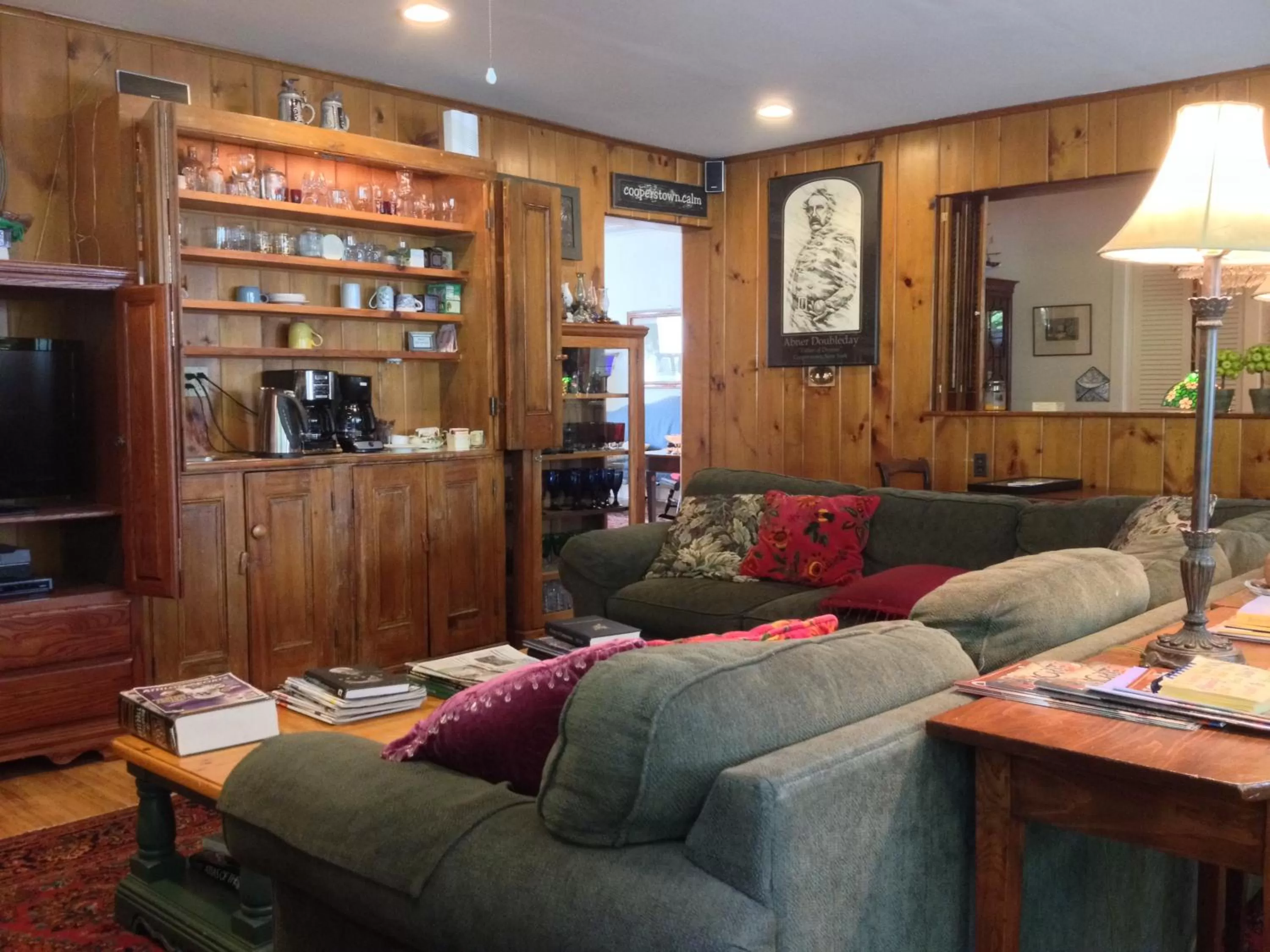 TV and multimedia in The White House Inn