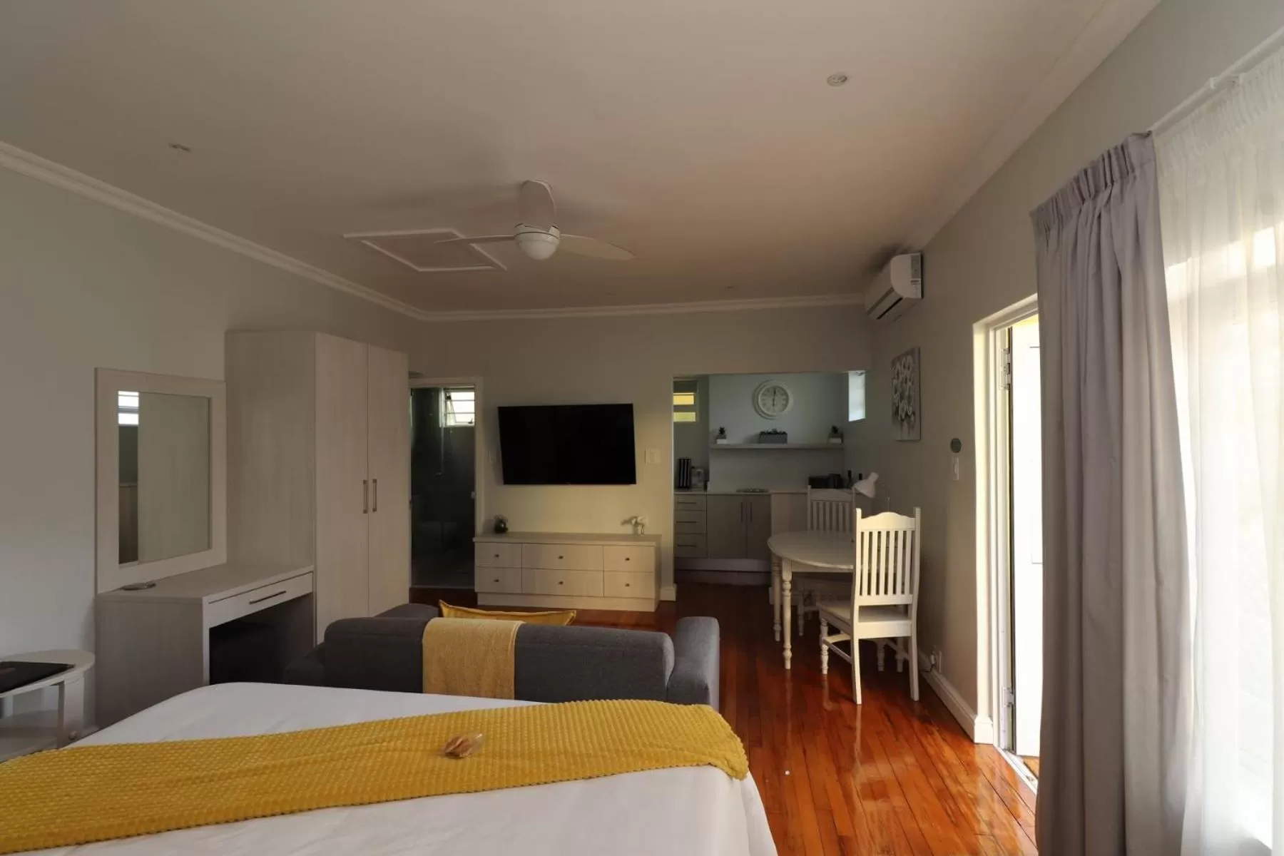 Bedroom, TV/Entertainment Center in On the Bay