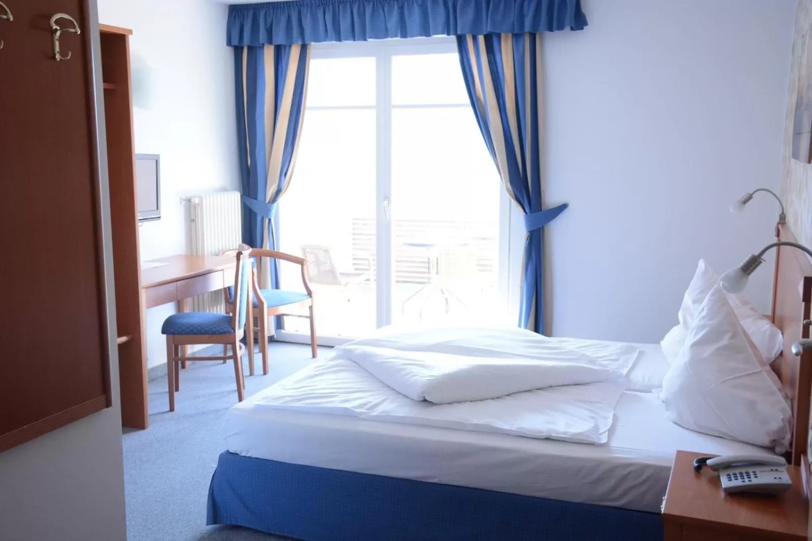 Photo of the whole room, Bed in Hotel Tannerhof