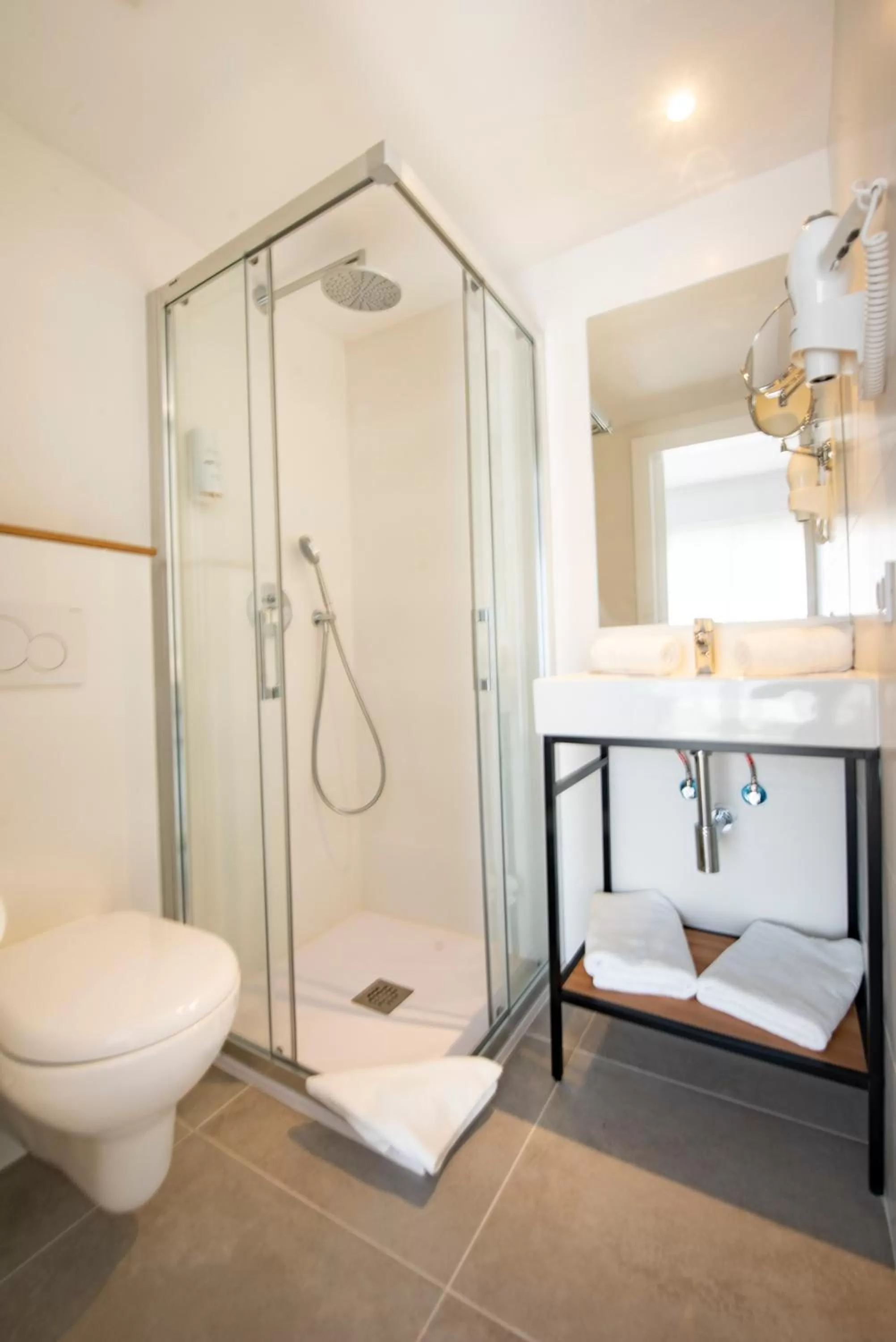 Bathroom in Hostal Blanca