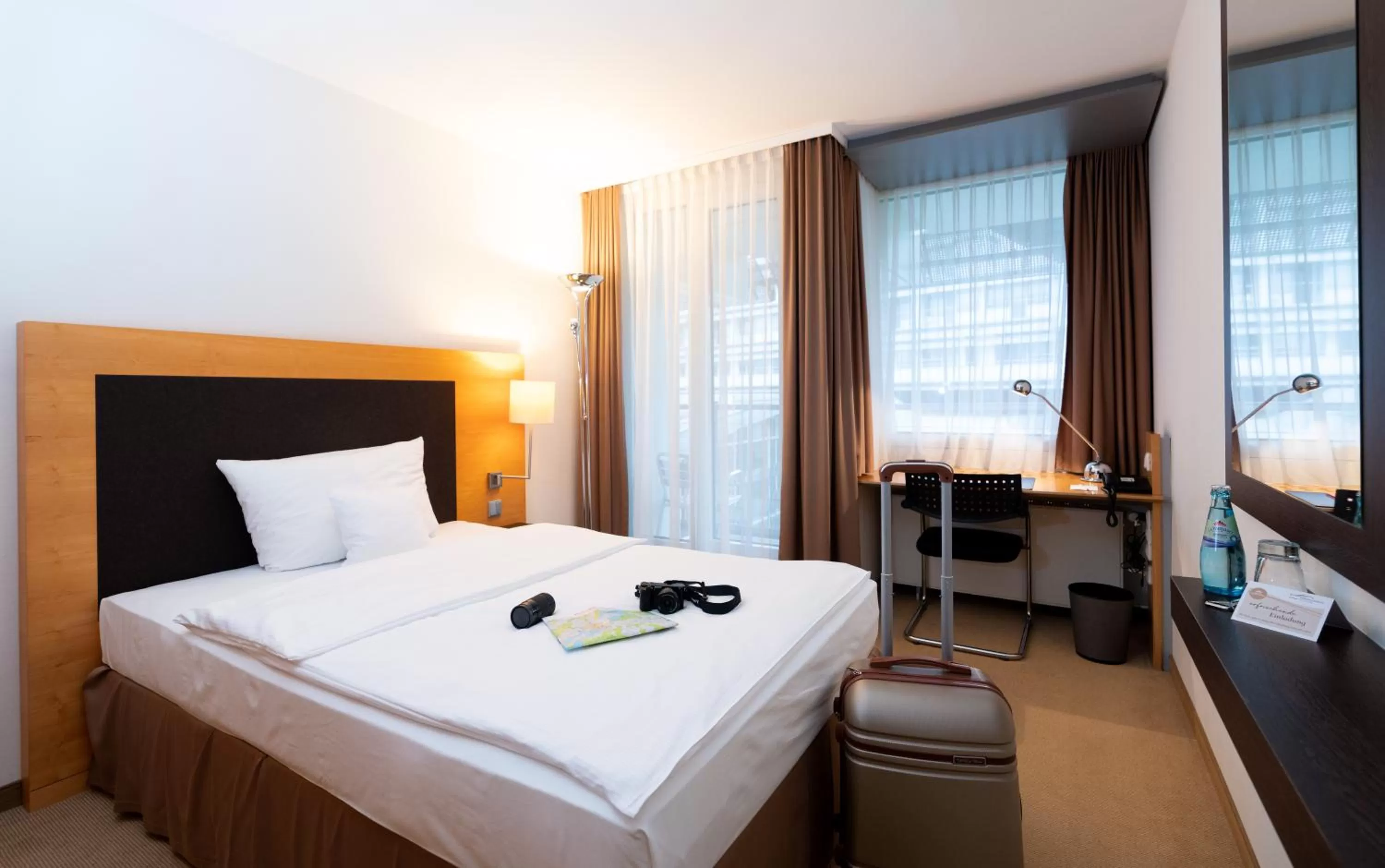 Bed in Kongresshotel Potsdam am Templiner See