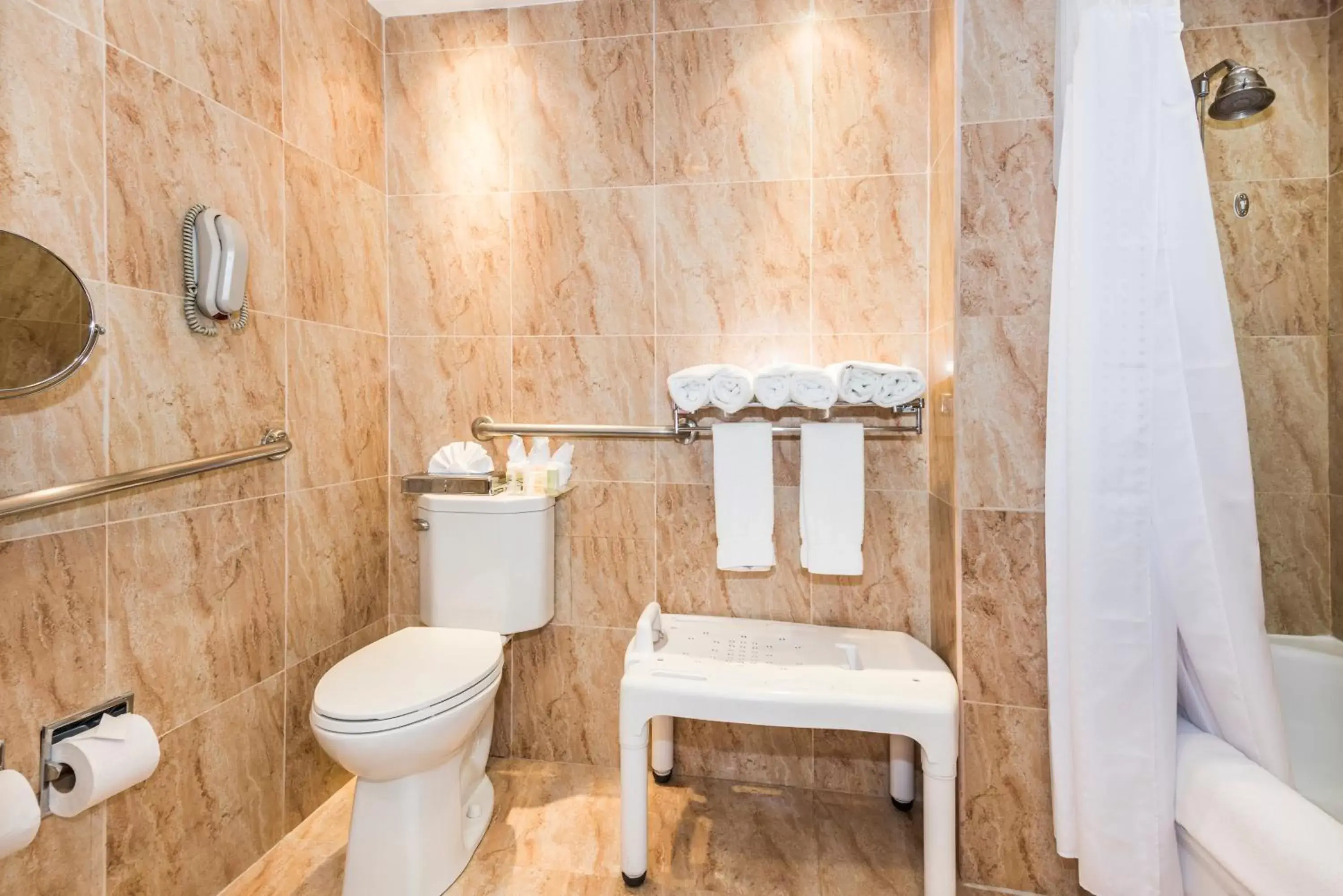 Standard Double Room with Two Double Beds - single occupancy - Disability Access in Holiday Inn Convention Center by IHG Standard Double Room with Two Double Beds - single occupancy - Disability Access in Holiday Inn Convention Center by IHG