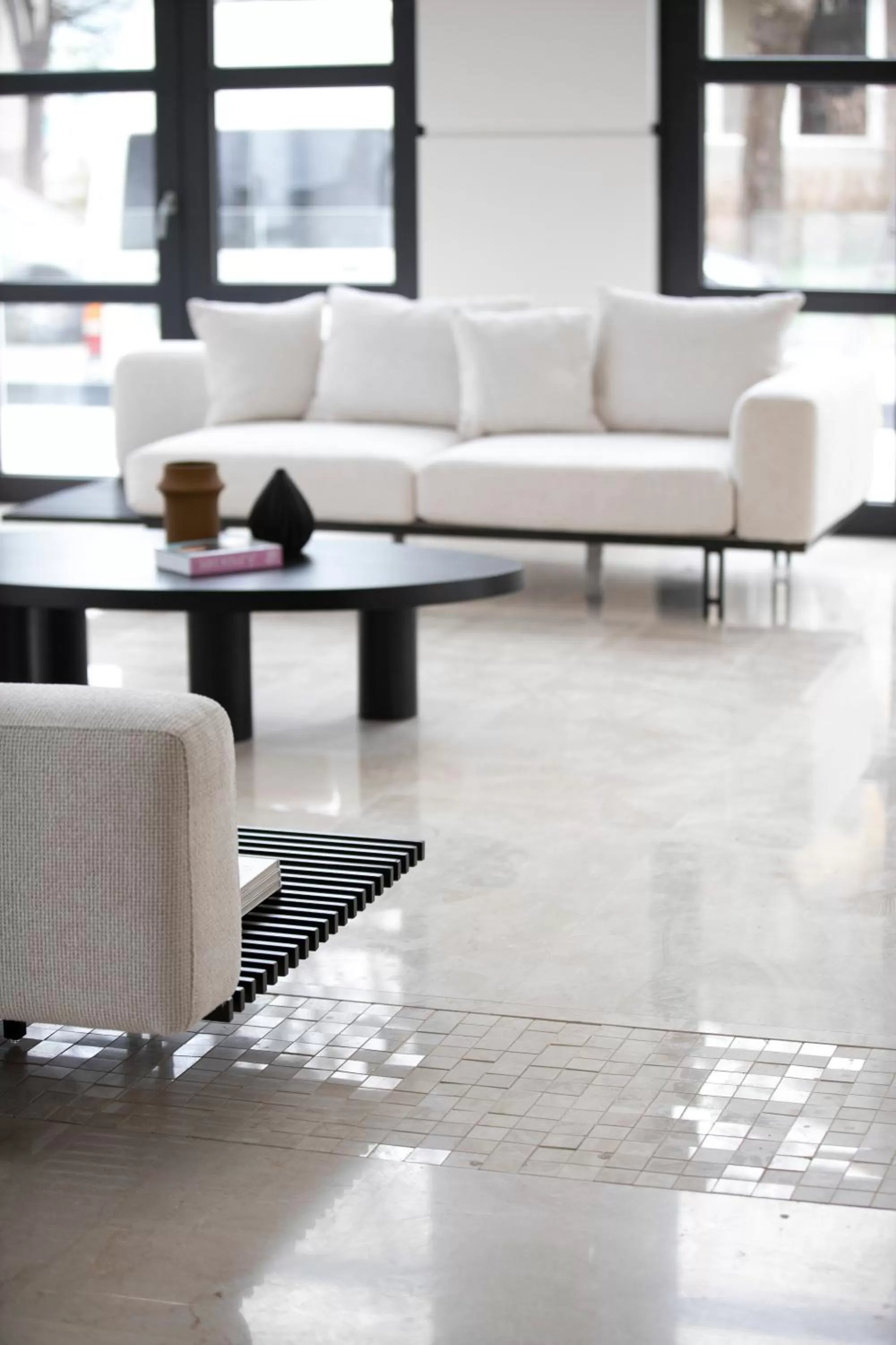 Seating area in Cosmopolita Boutique Hotel