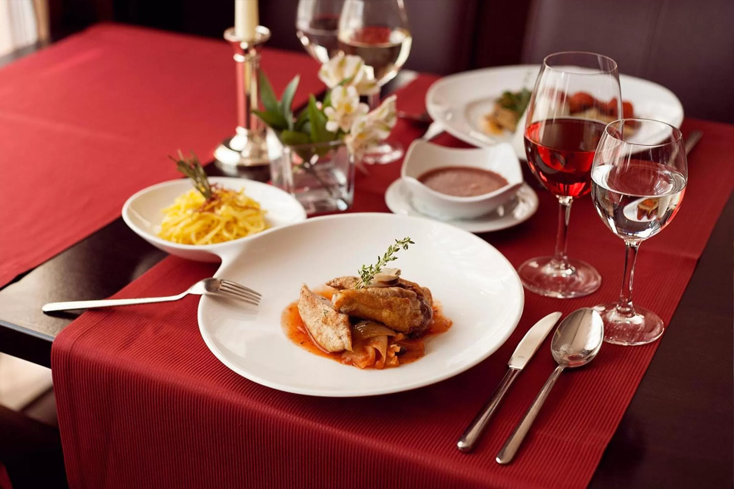 Restaurant/places to eat in Göbel's Sophien Hotel