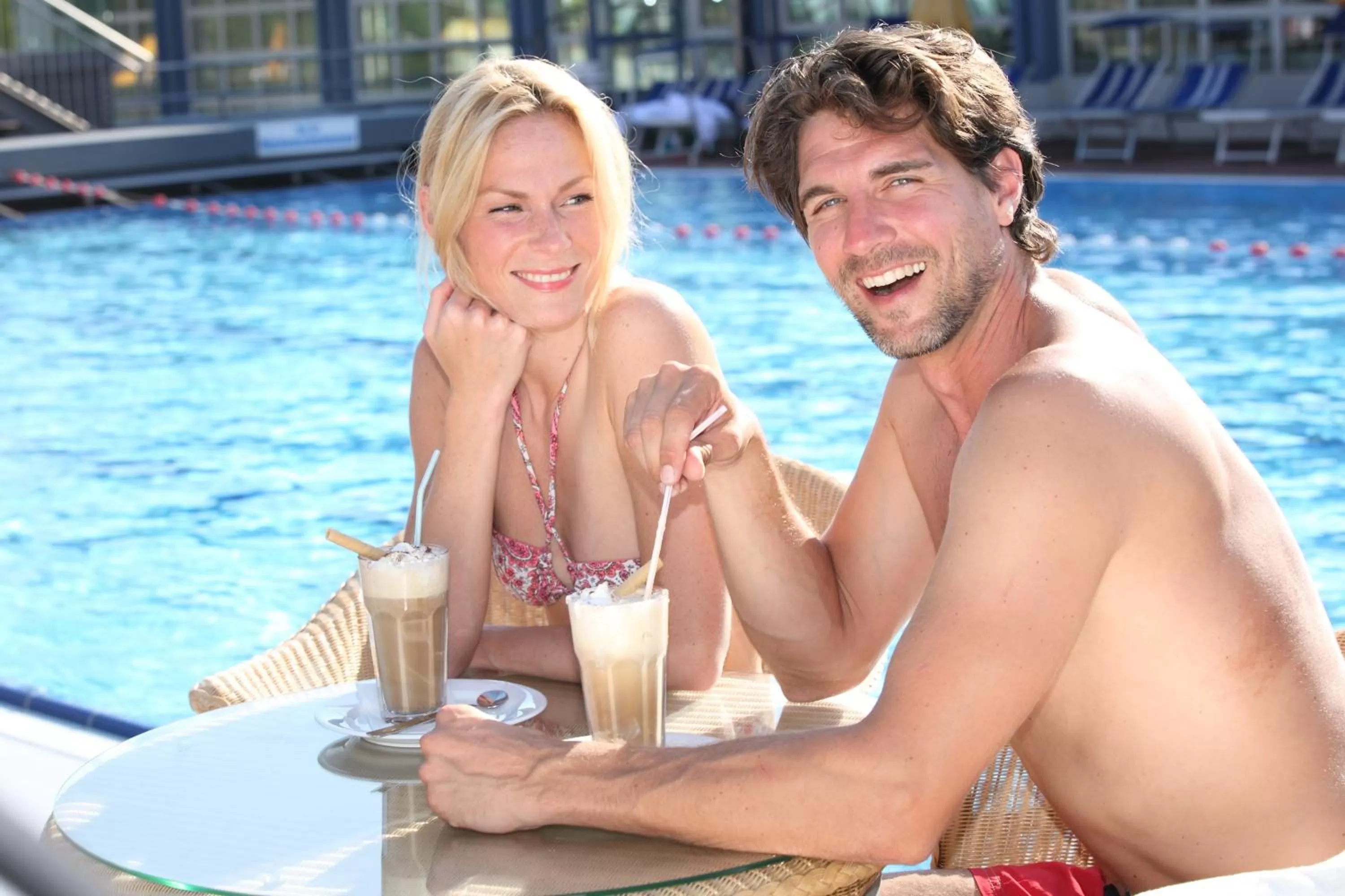 Pool view, Guests in Appartement-Haus Blumenhof