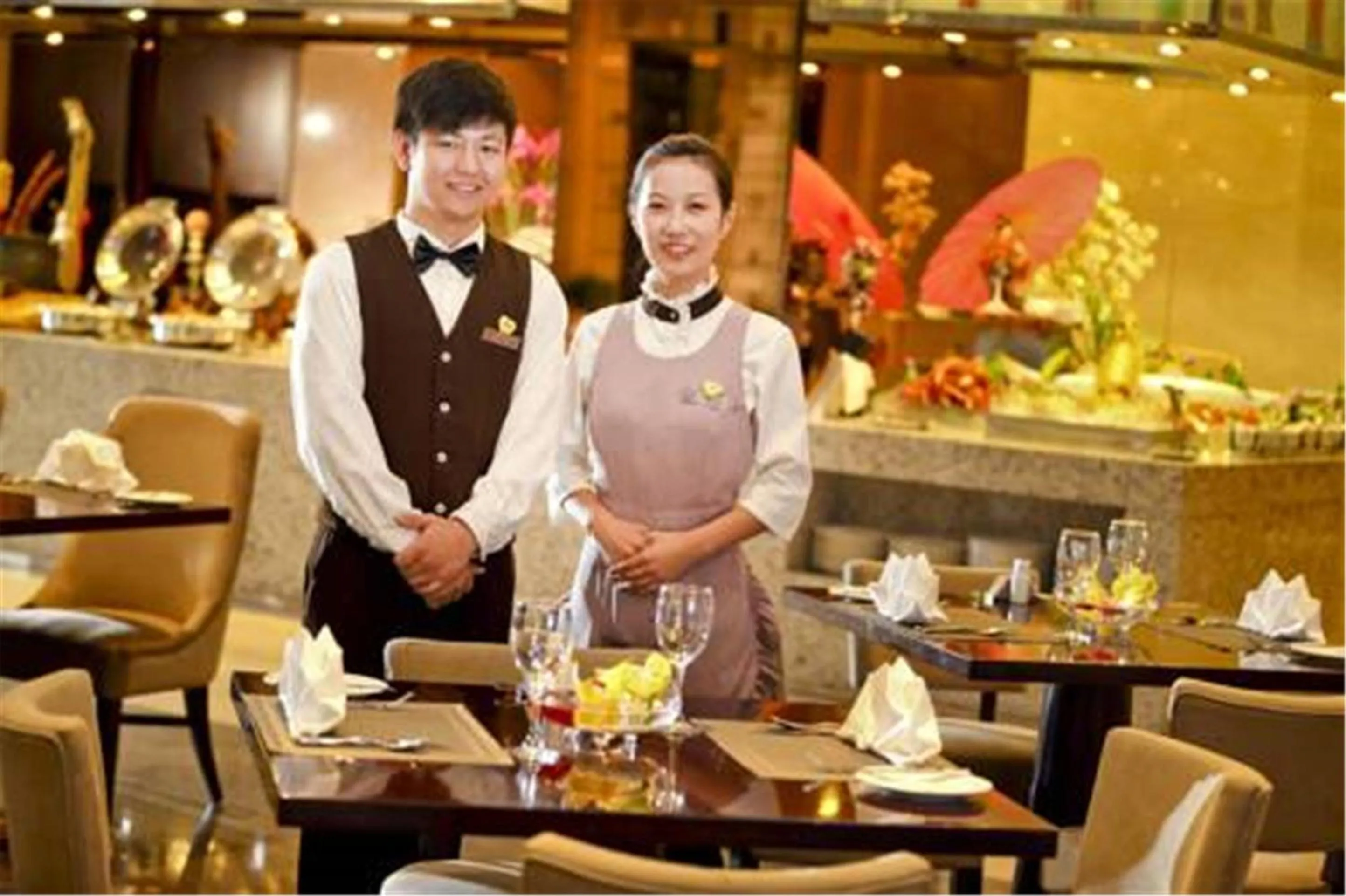 Staff in Royal International Hotel Shanghai - Pudong International Airport