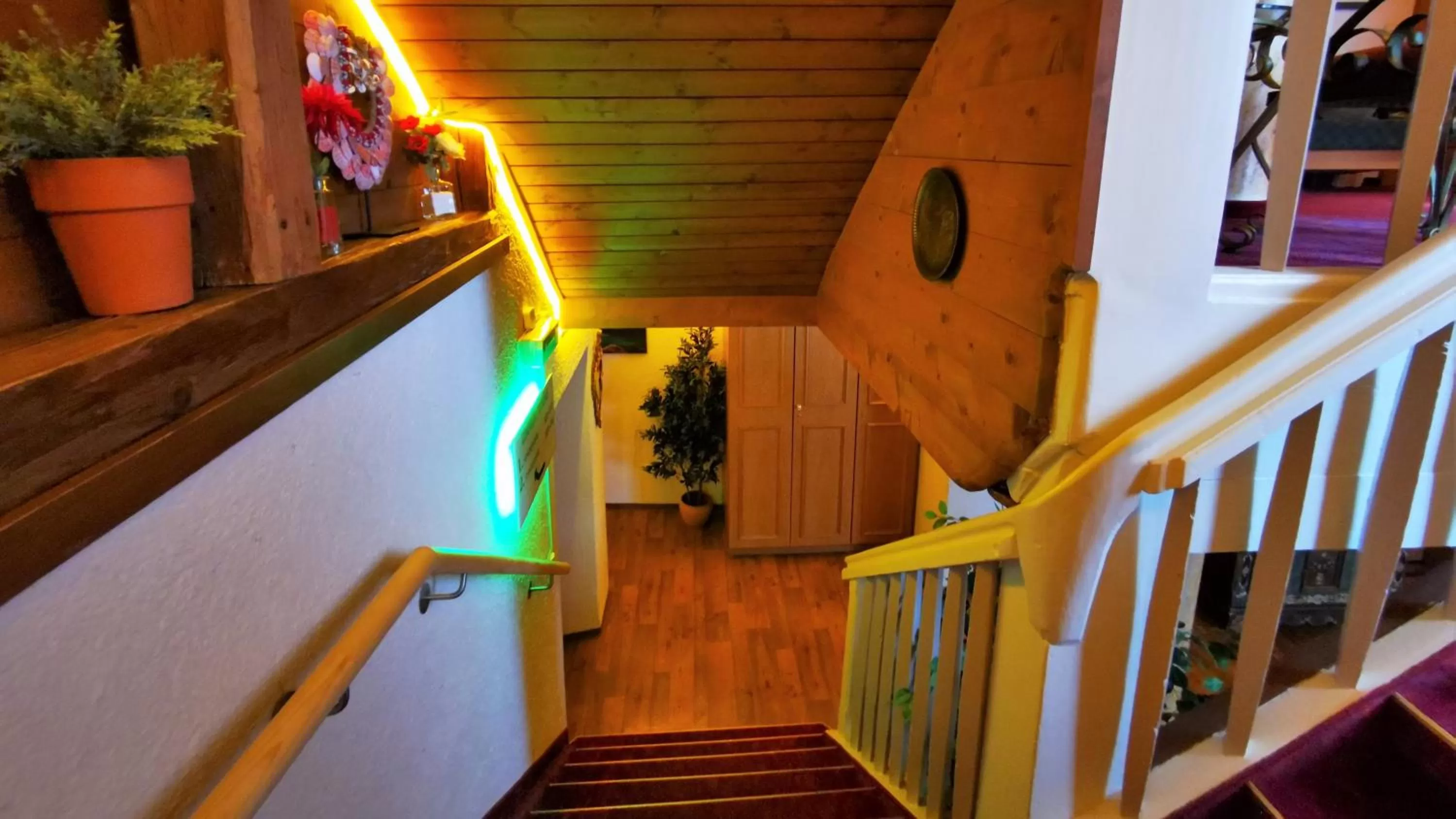 Property building, Balcony/Terrace in Gasthof Geronimo