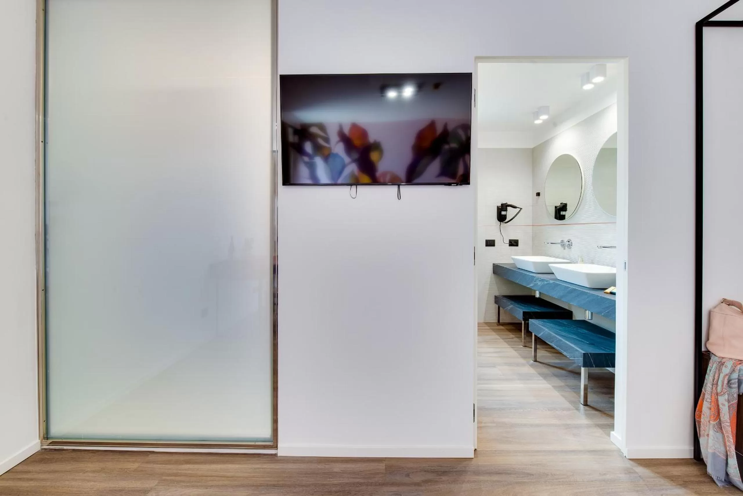 Photo of the whole room, Bed in RoccaRegina Hotel