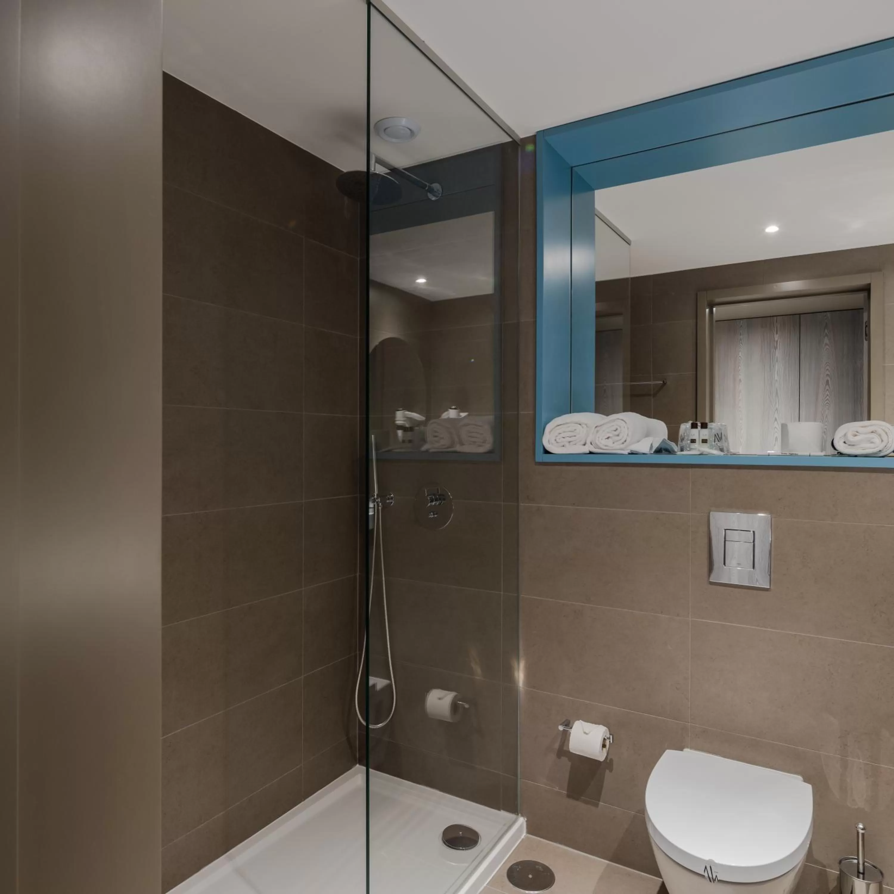 Toilet in Axis Ofir Beach Resort Hotel