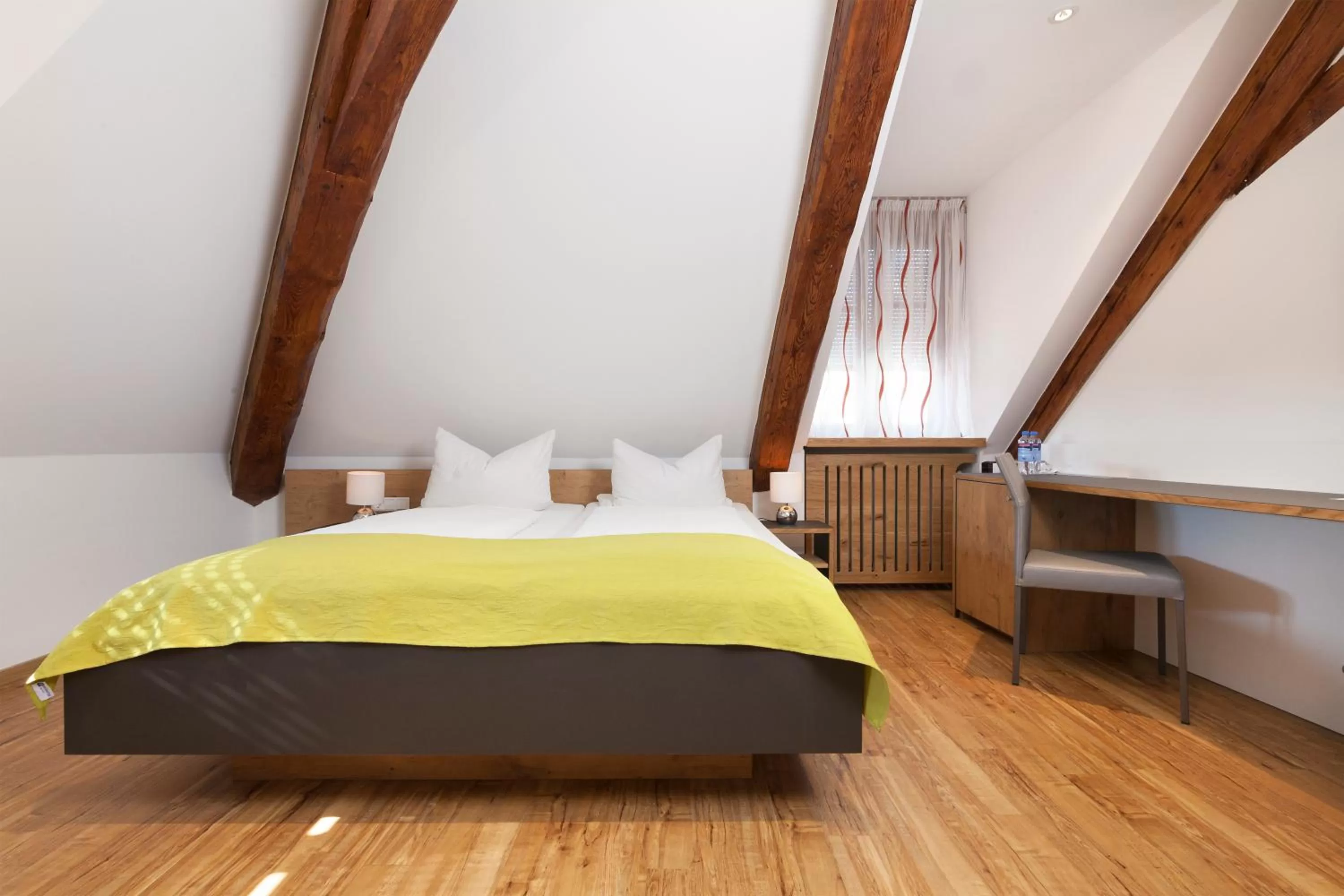 Photo of the whole room, Bed in Torstuben