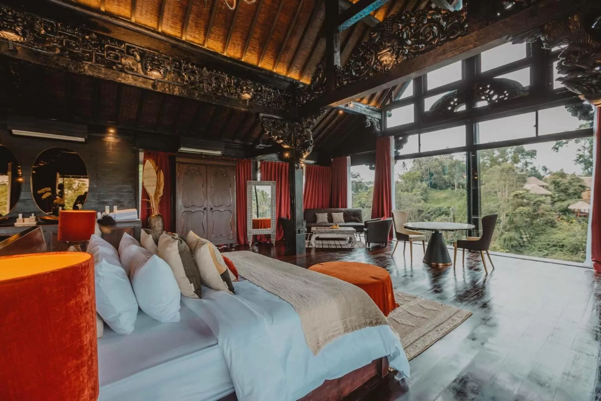 Bed in Villa Cella Bella Ubud