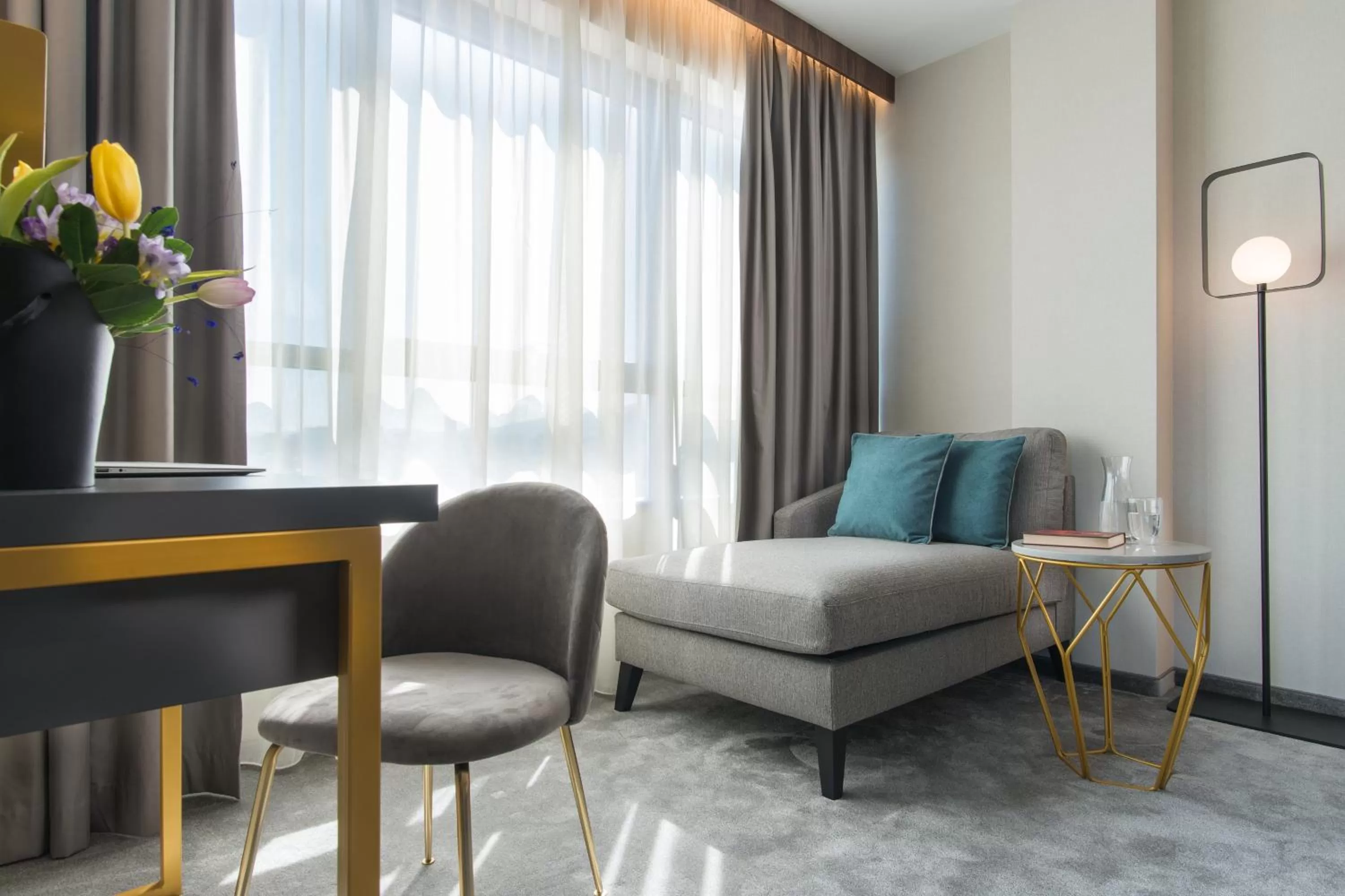 TV and multimedia in Rosslyn Central Park Hotel Sofia