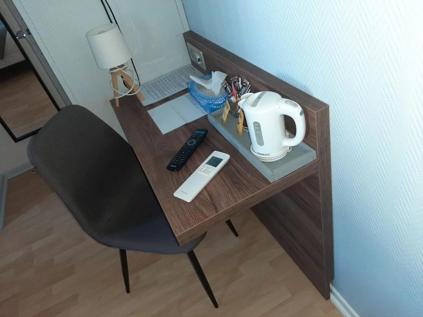 Coffee/tea facilities in Hotel Le Rochegude