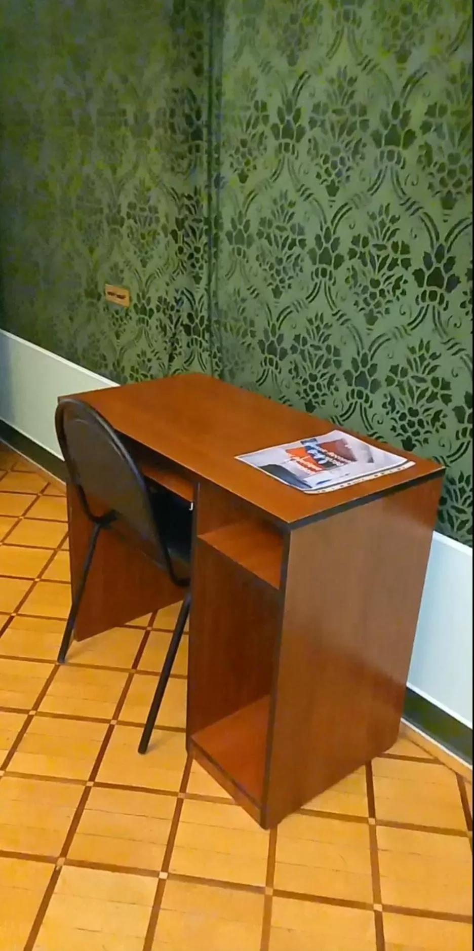 hair dresser in Royal Boutique Hotel on Kievyan