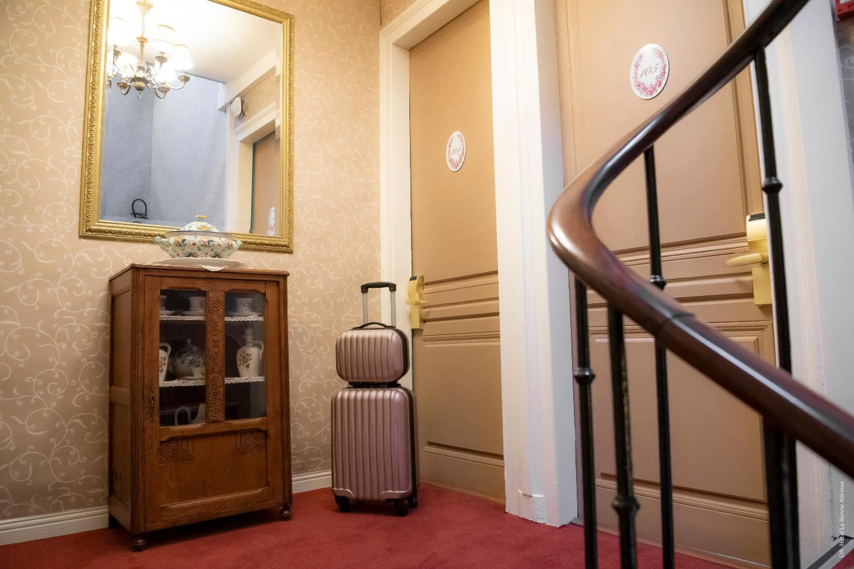 Property building in Hotel de Charme La Bonne Adresse - Logis hotels