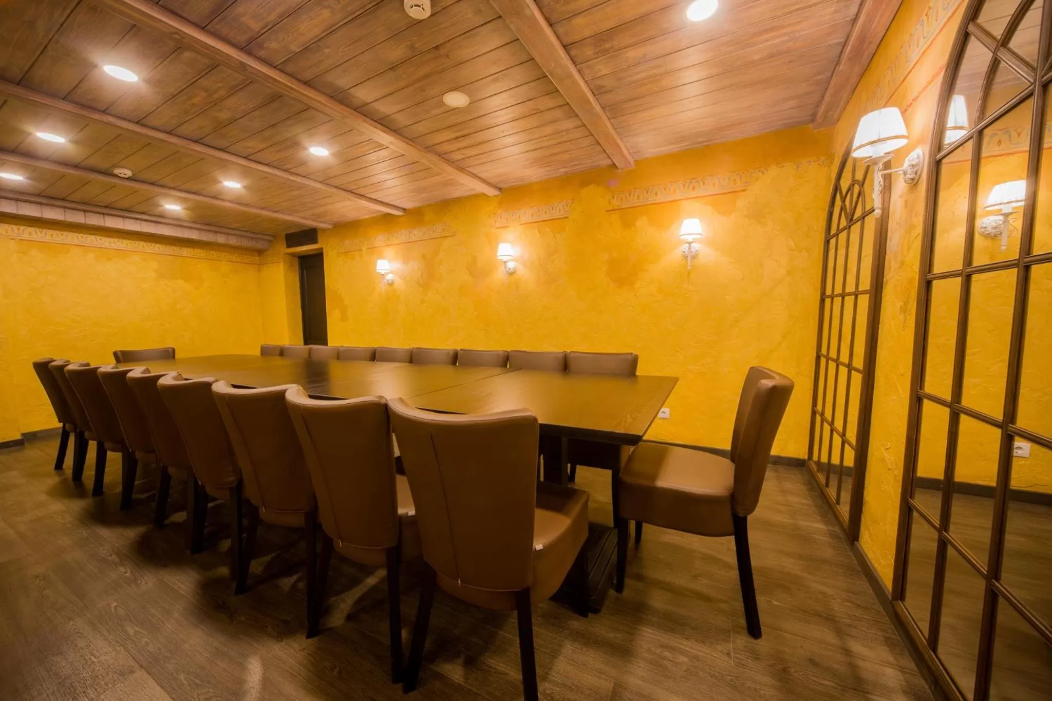 Banquet/Function facilities in Hotel - Bar Grafaite