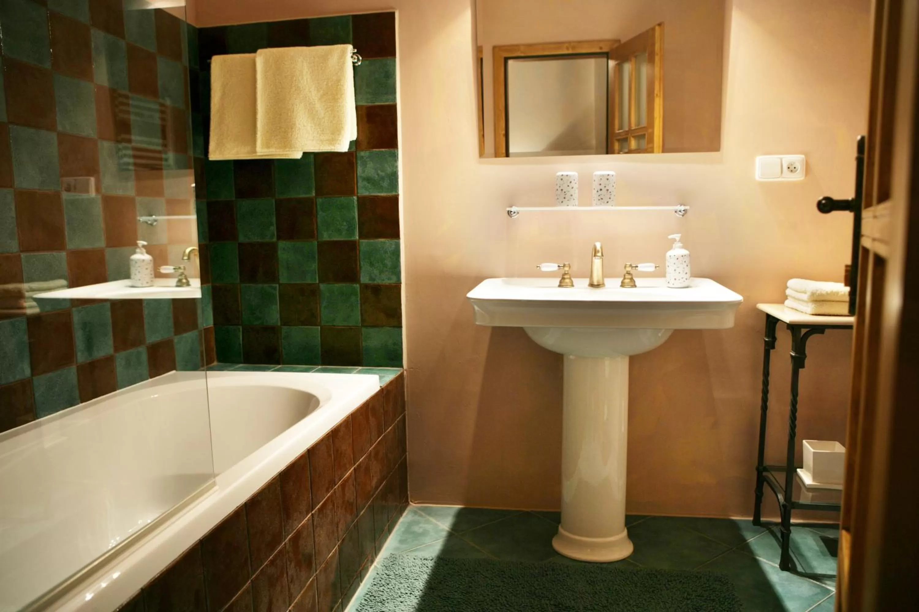 Bathroom in Chateau GrandCastle