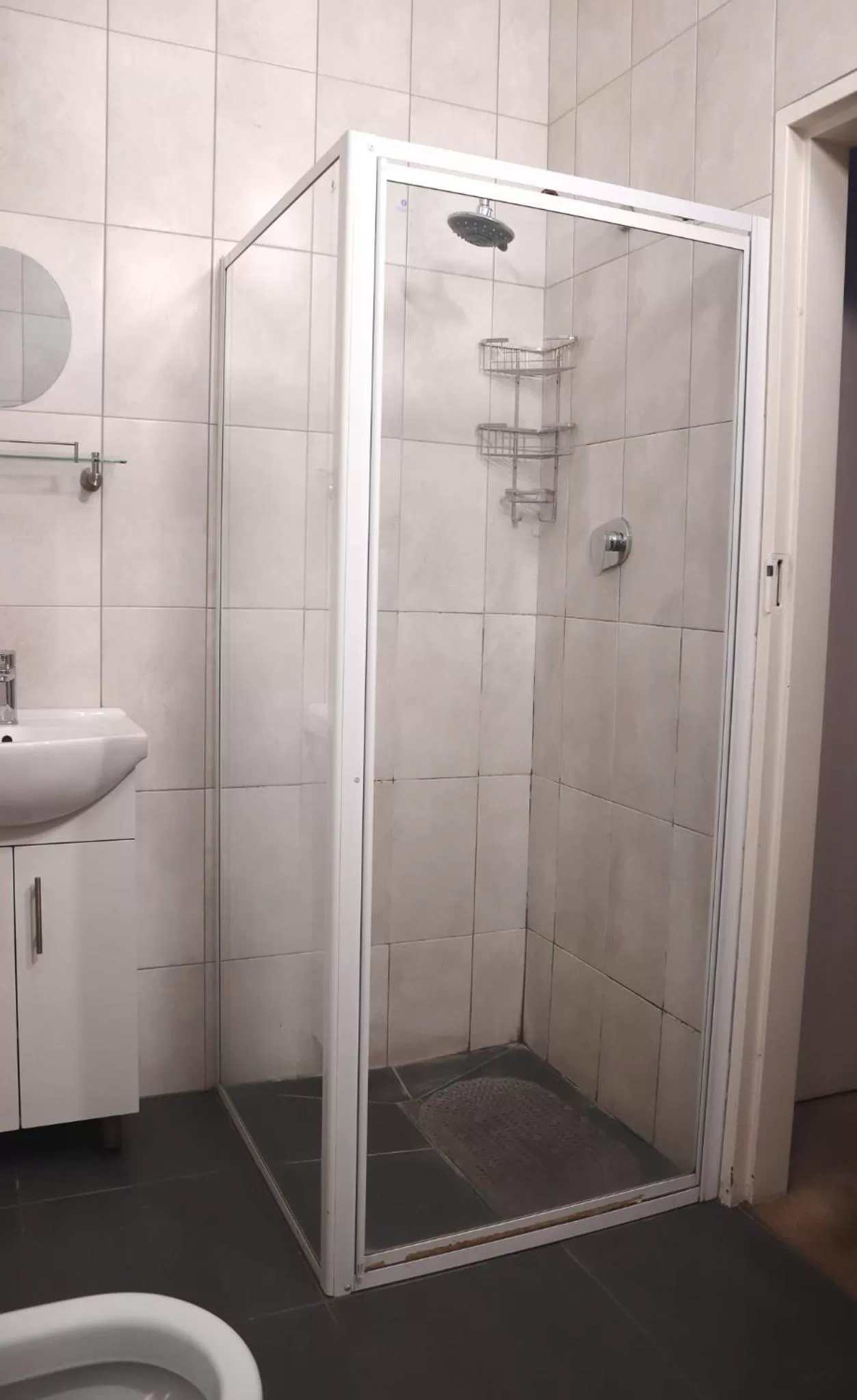 Bathroom in Gold Crown International Hotel Johannesburg