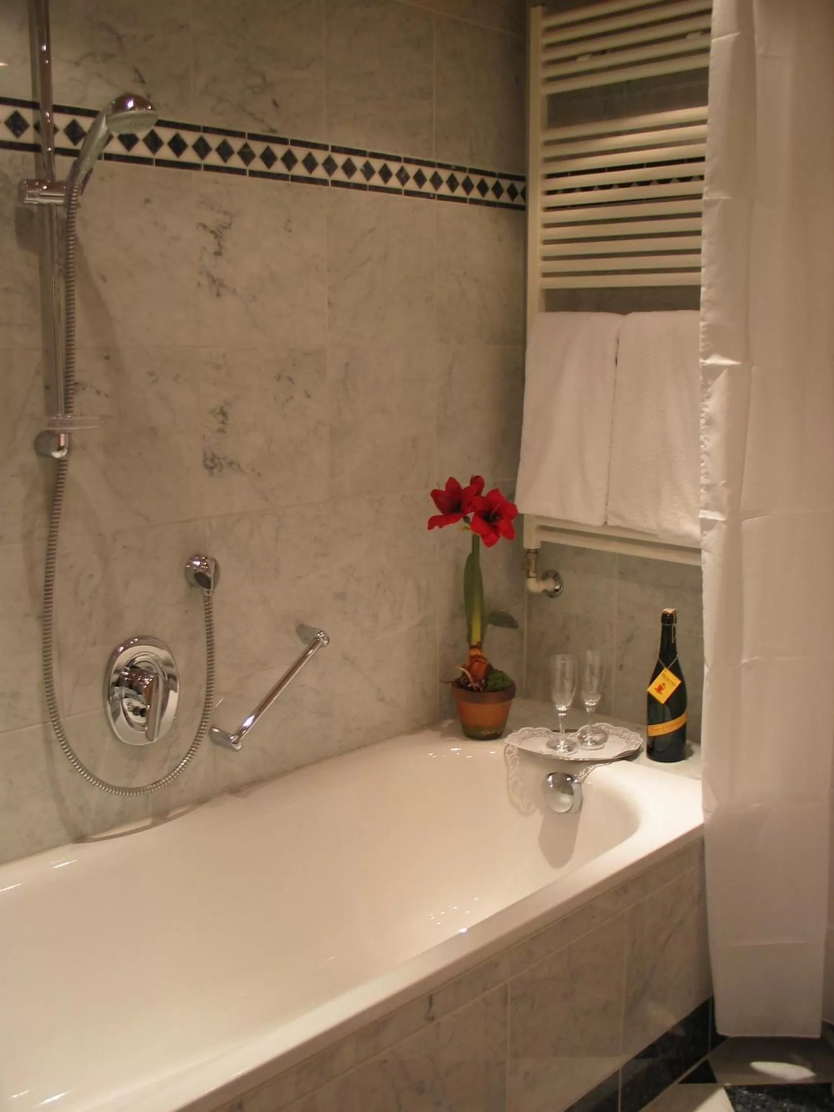 Bathroom in Hotel-Restaurant-Kolb