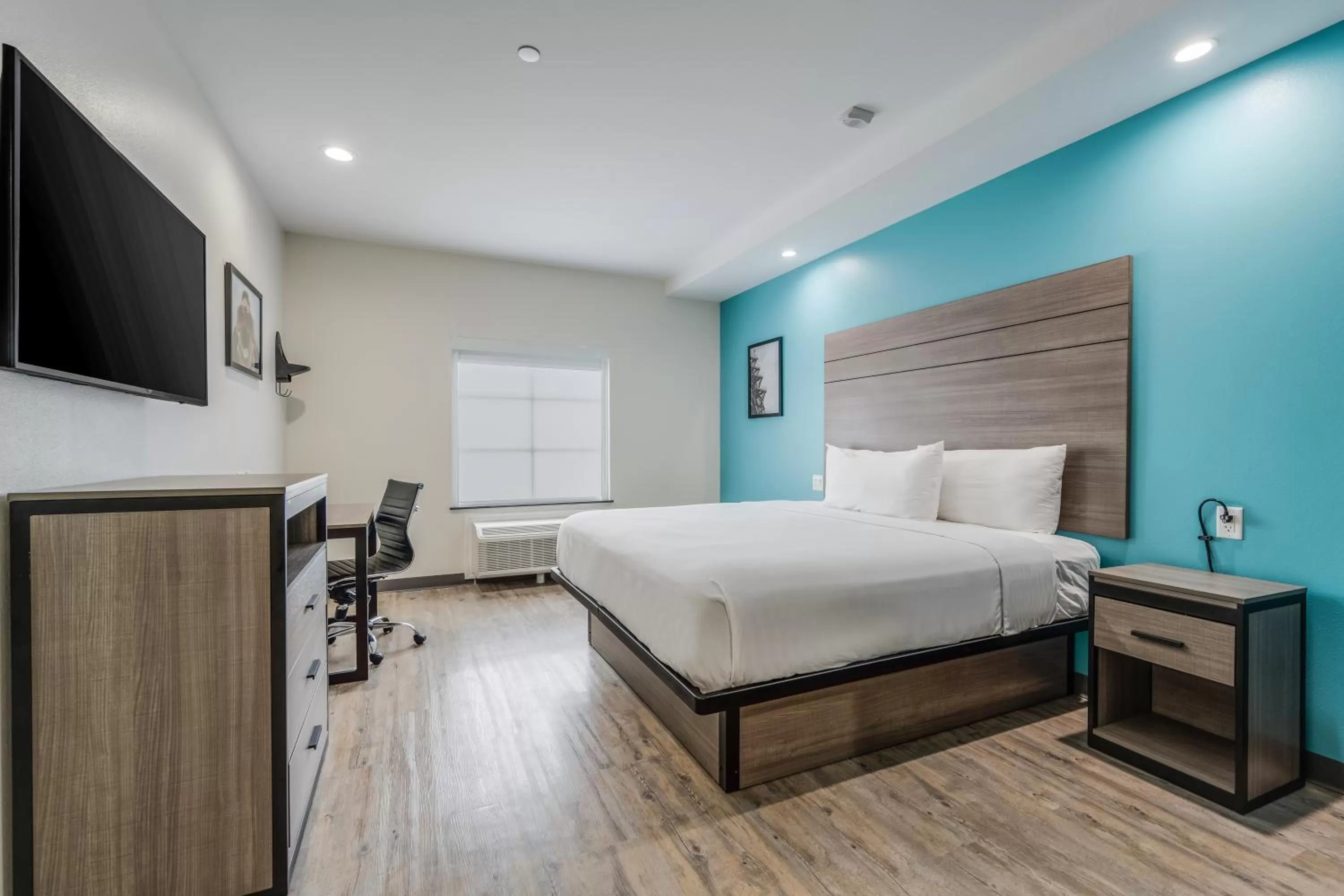 Bedroom, Bed in Red Lion Inn & Suites Katy