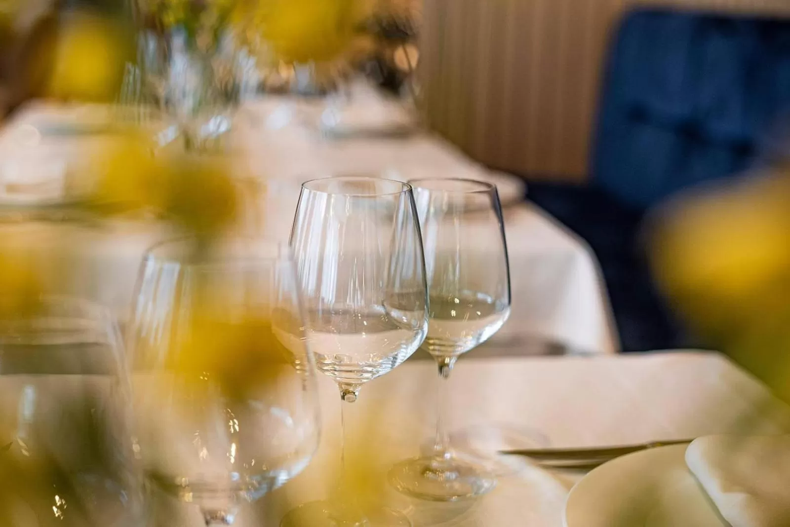 Restaurant/places to eat in Amare Hotel