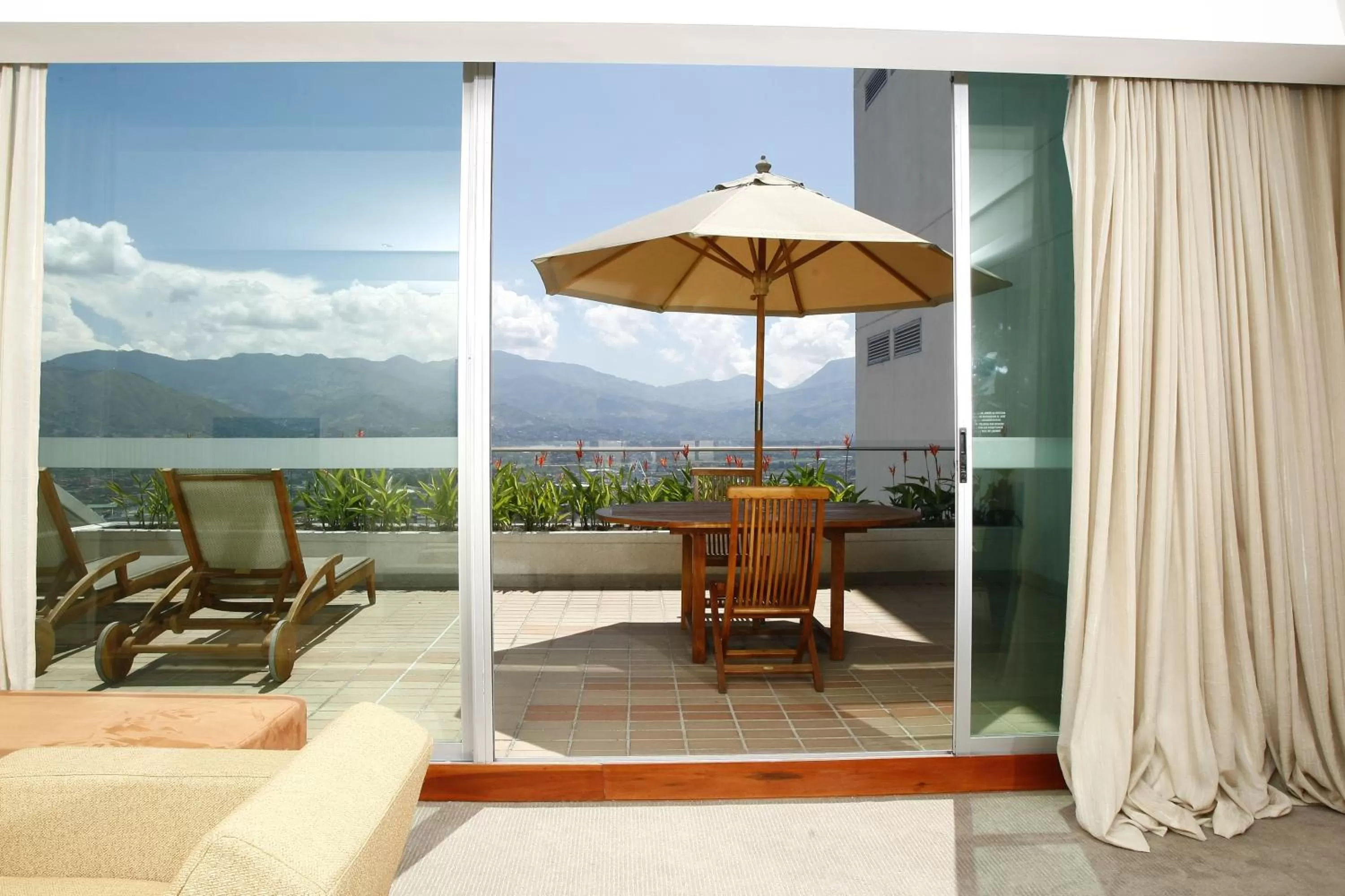 Balcony/Terrace in Hotel San Fernando Plaza
