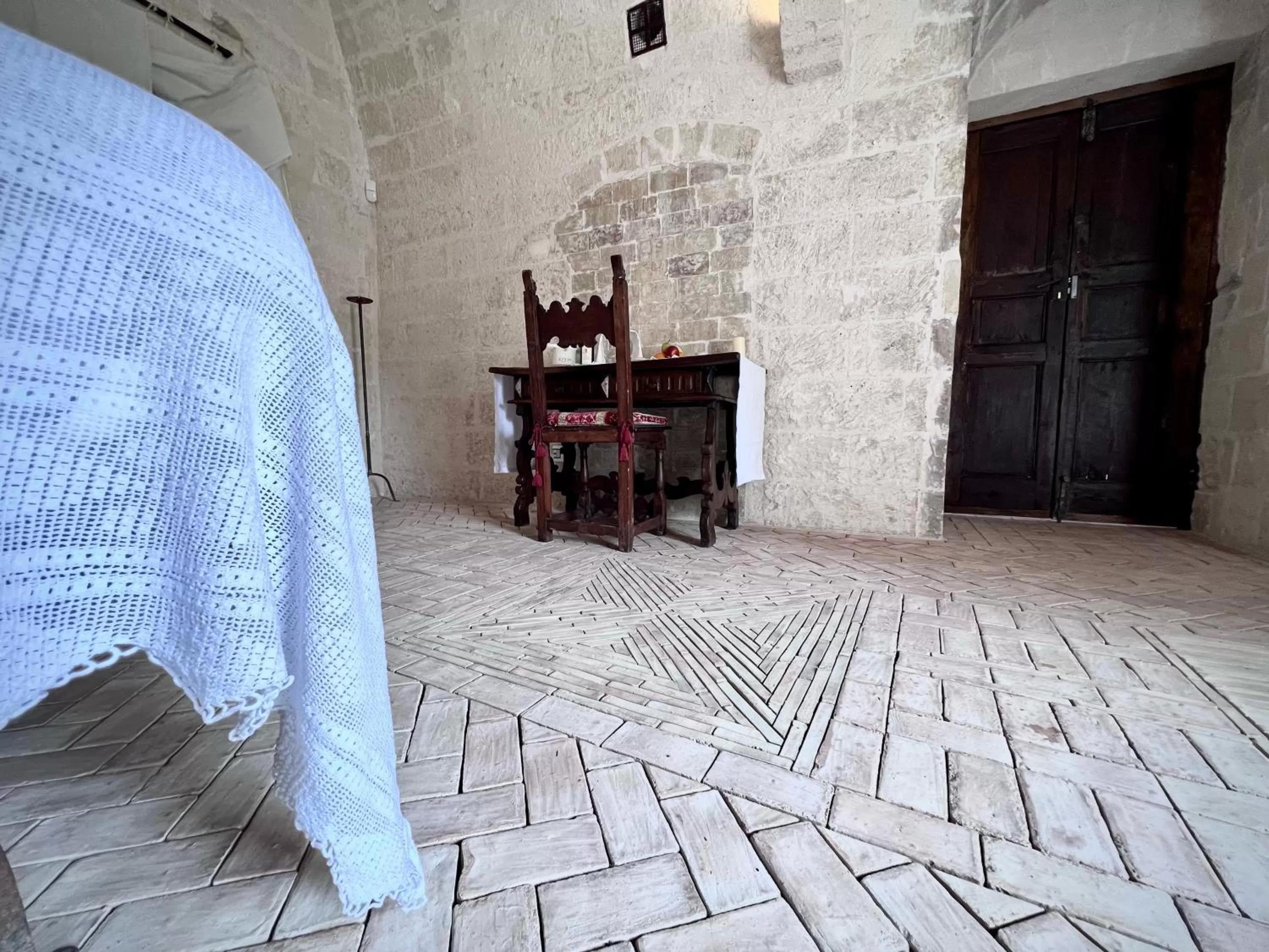 Bedroom in Sextantio Le Grotte Della Civita