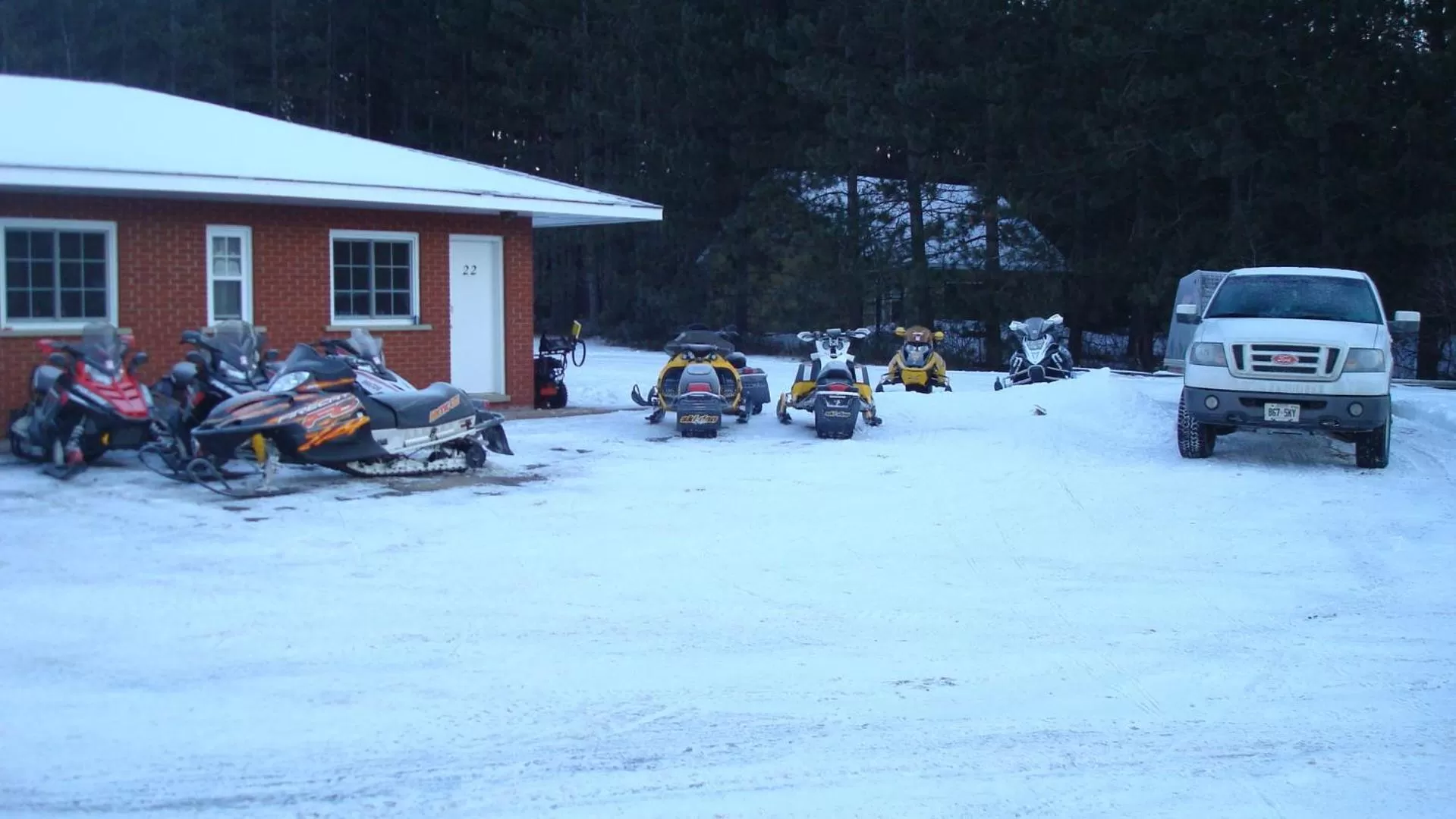 Facade/entrance in Mountain View Motel