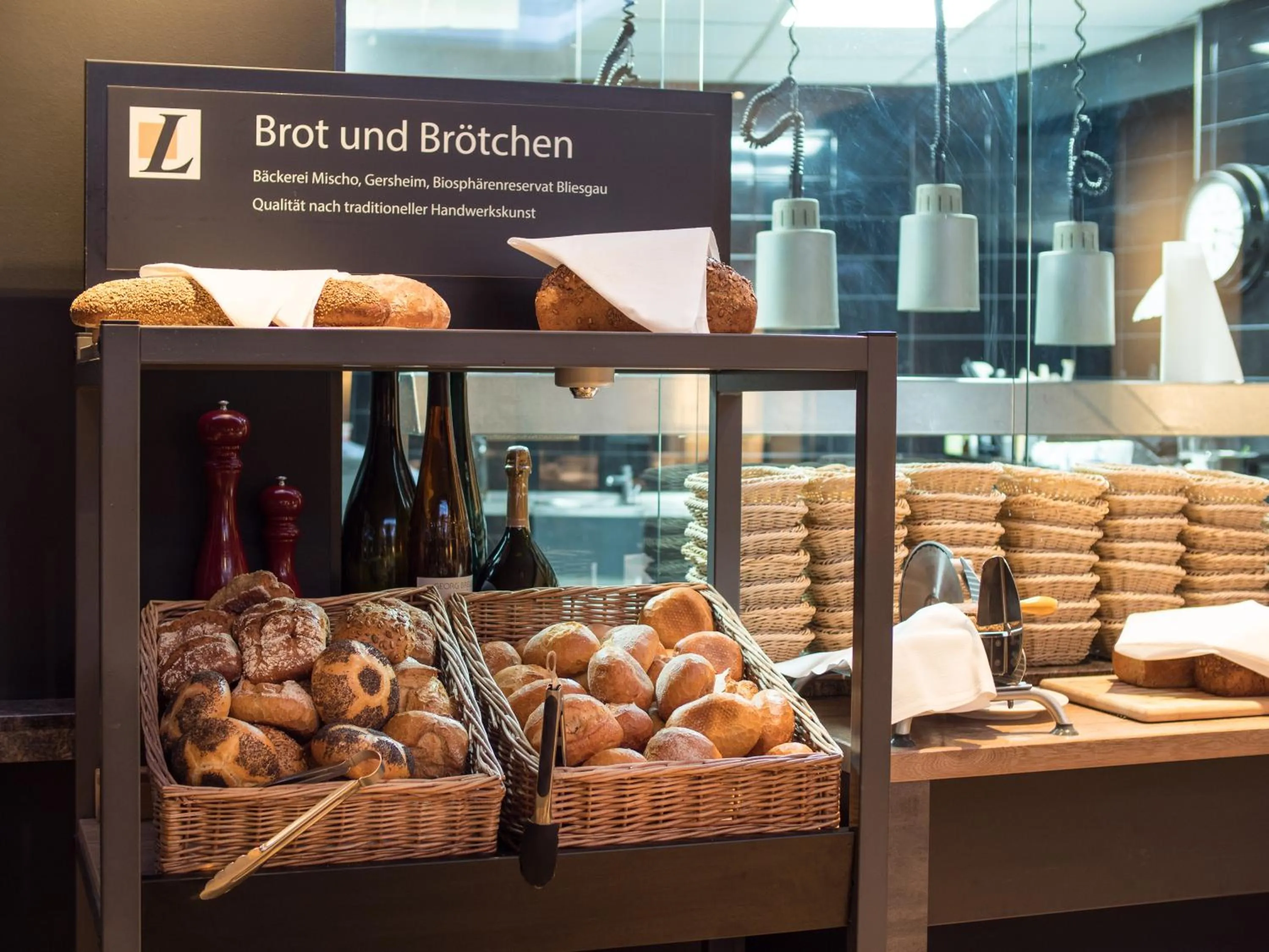 Buffet breakfast in Domicil Leidinger