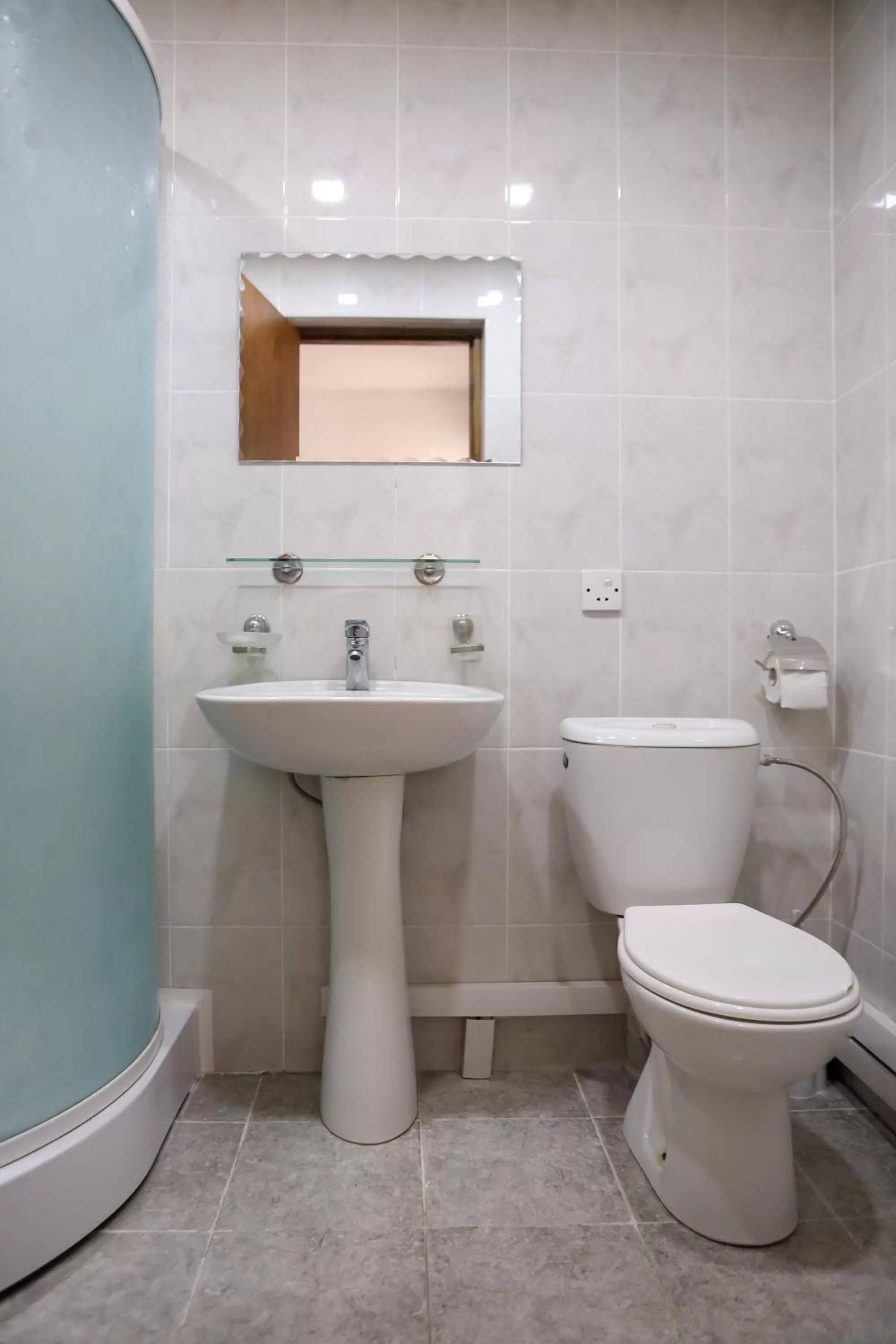 Bathroom in NO PROBLEM