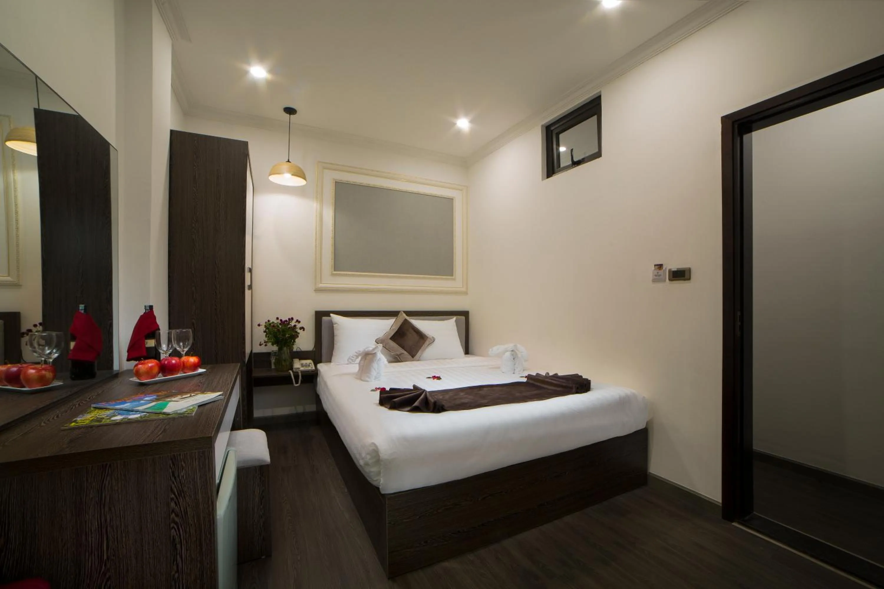 Bed in Galliot Central Hotel