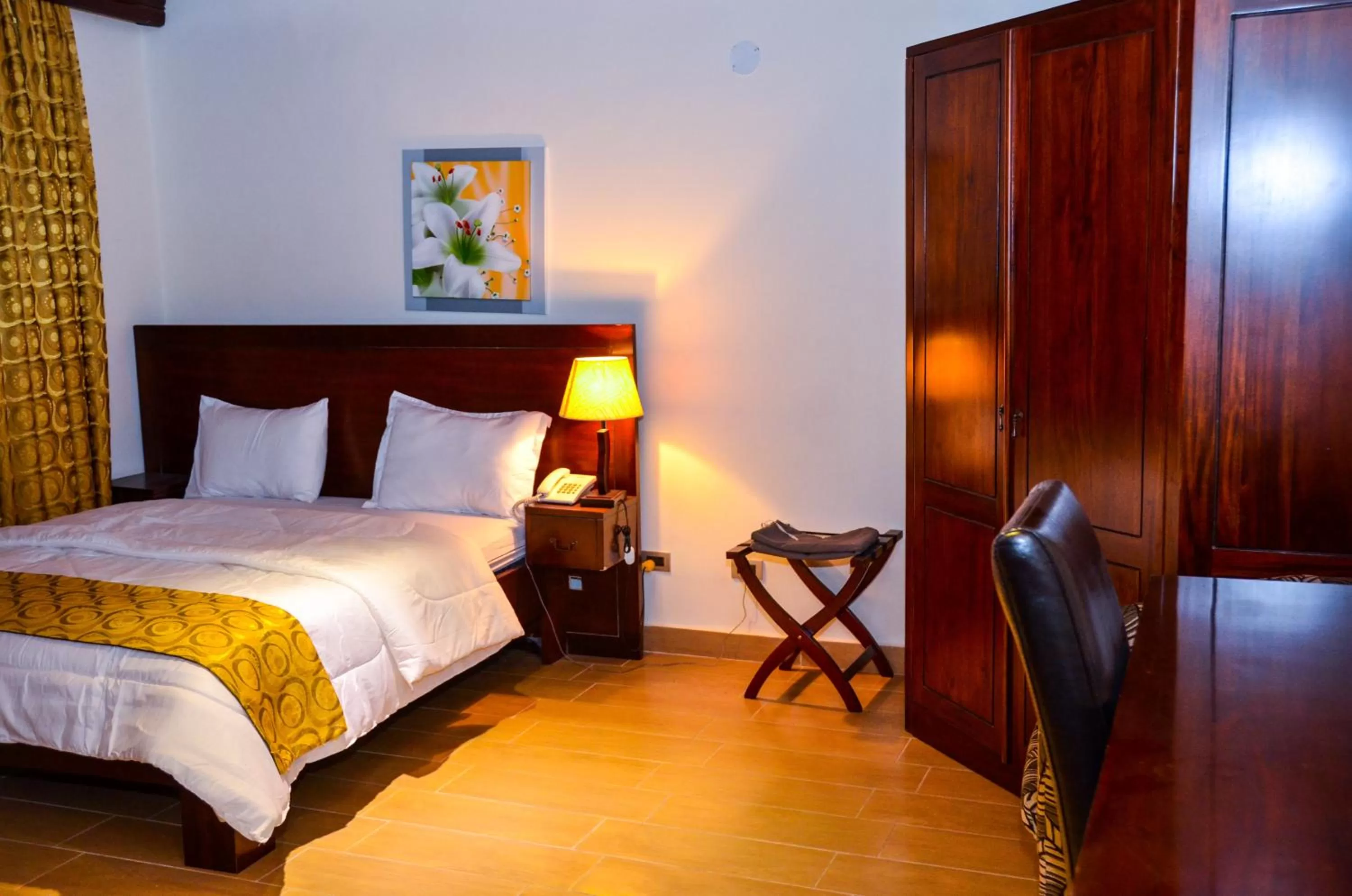 Bed in The Cape Hotel