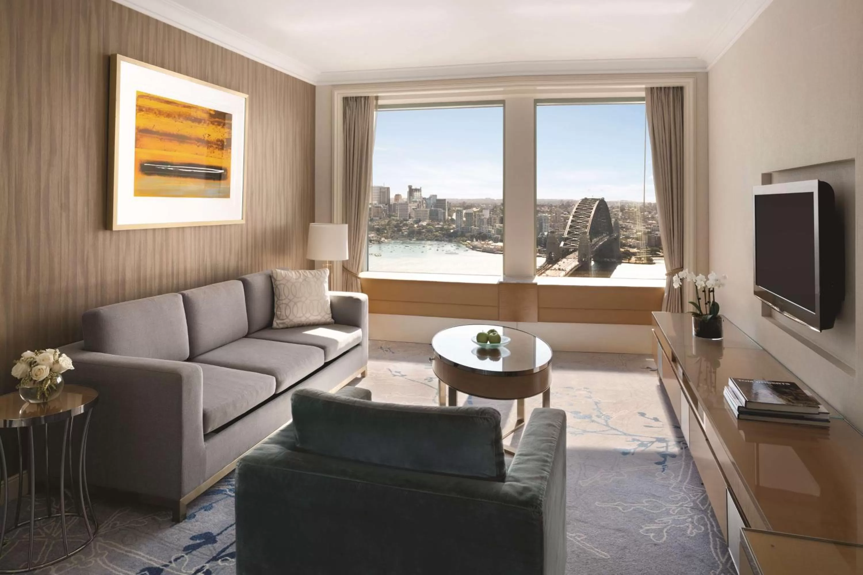 TV and multimedia in Shangri-La Sydney