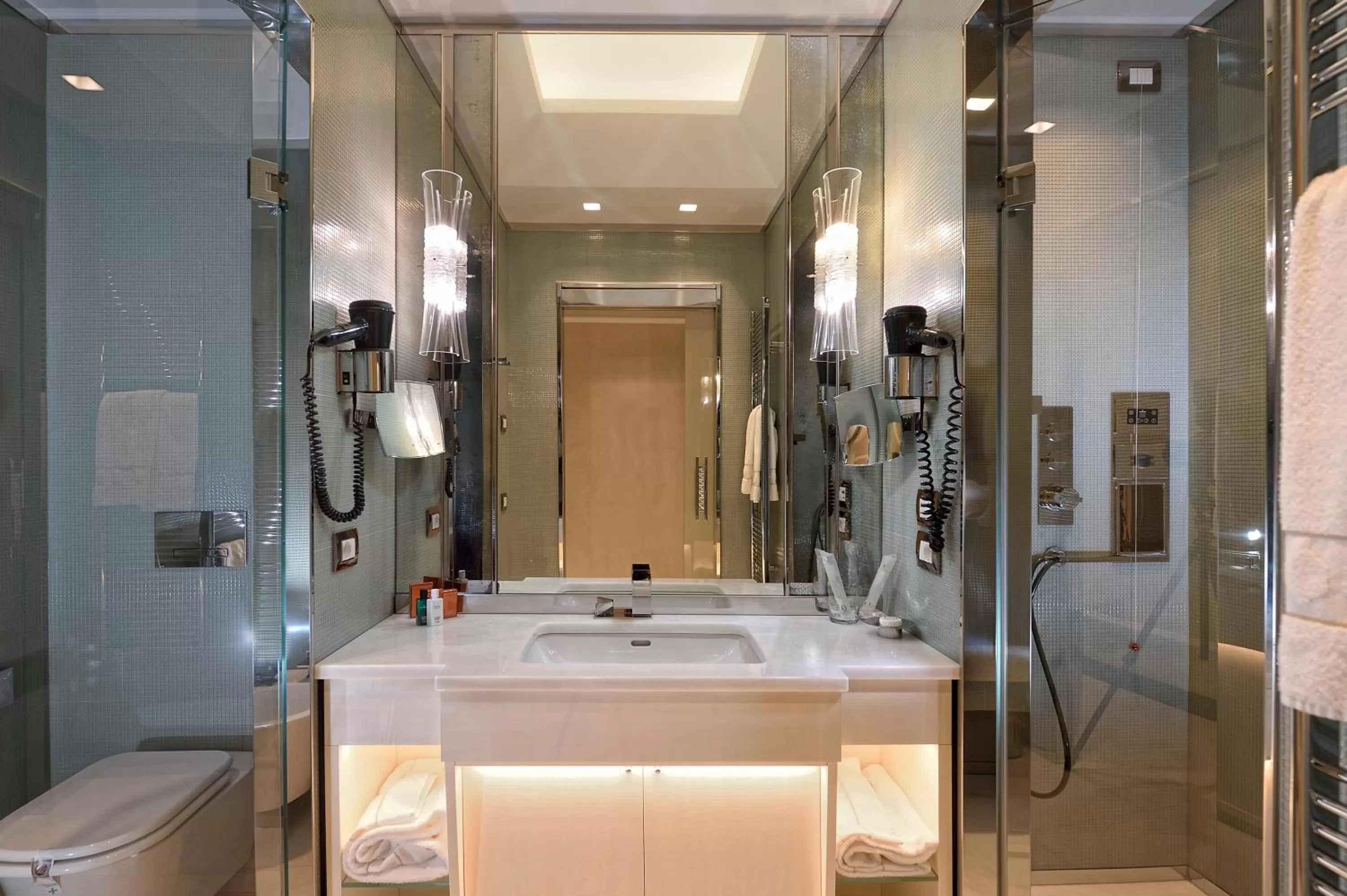 Bathroom in Hotel Palazzetto Madonna