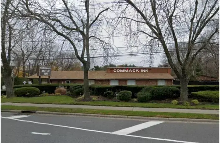 Commack Inn Commack Inn