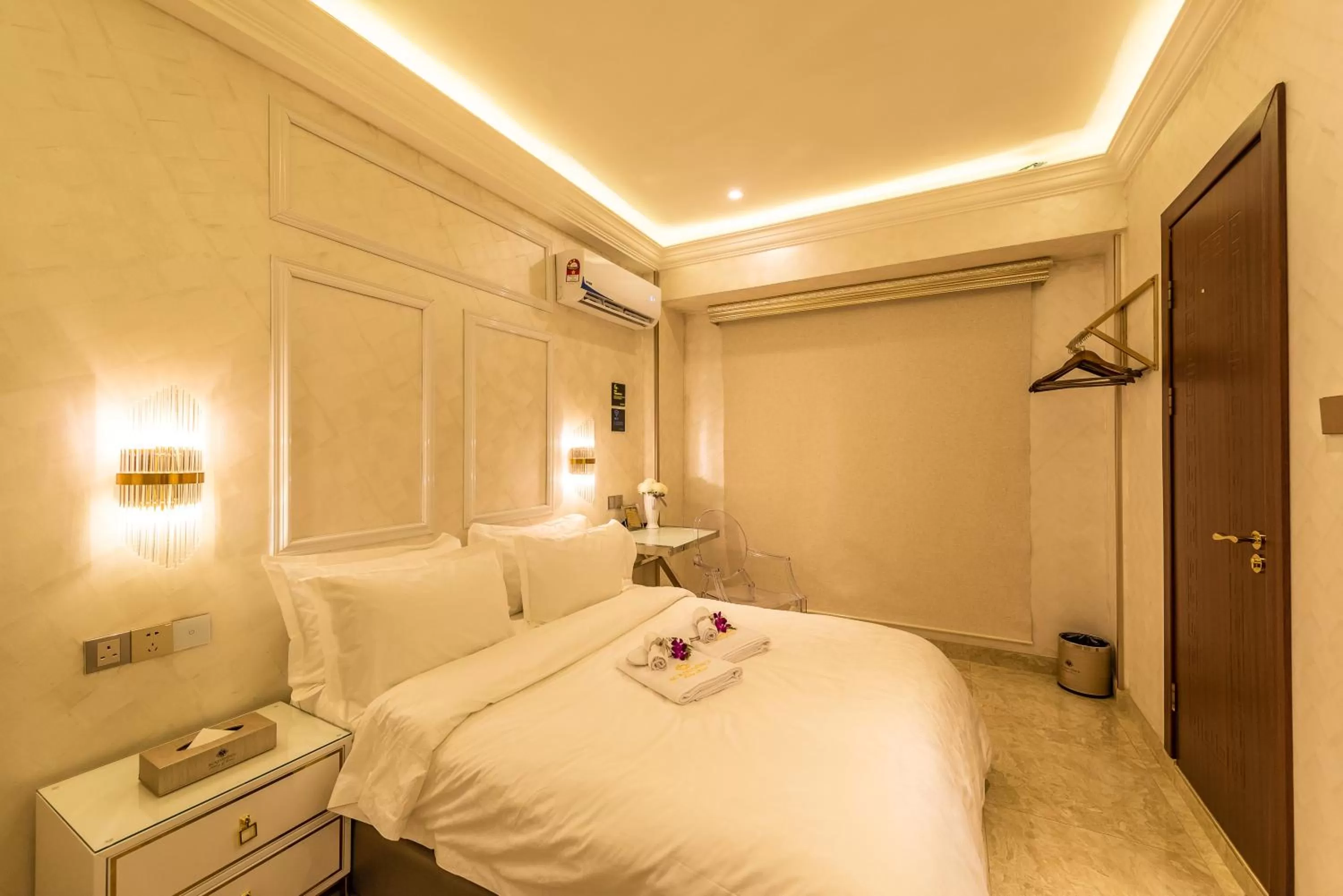 Bedroom, Bed in AC Residence - Behind Cititel Hotel