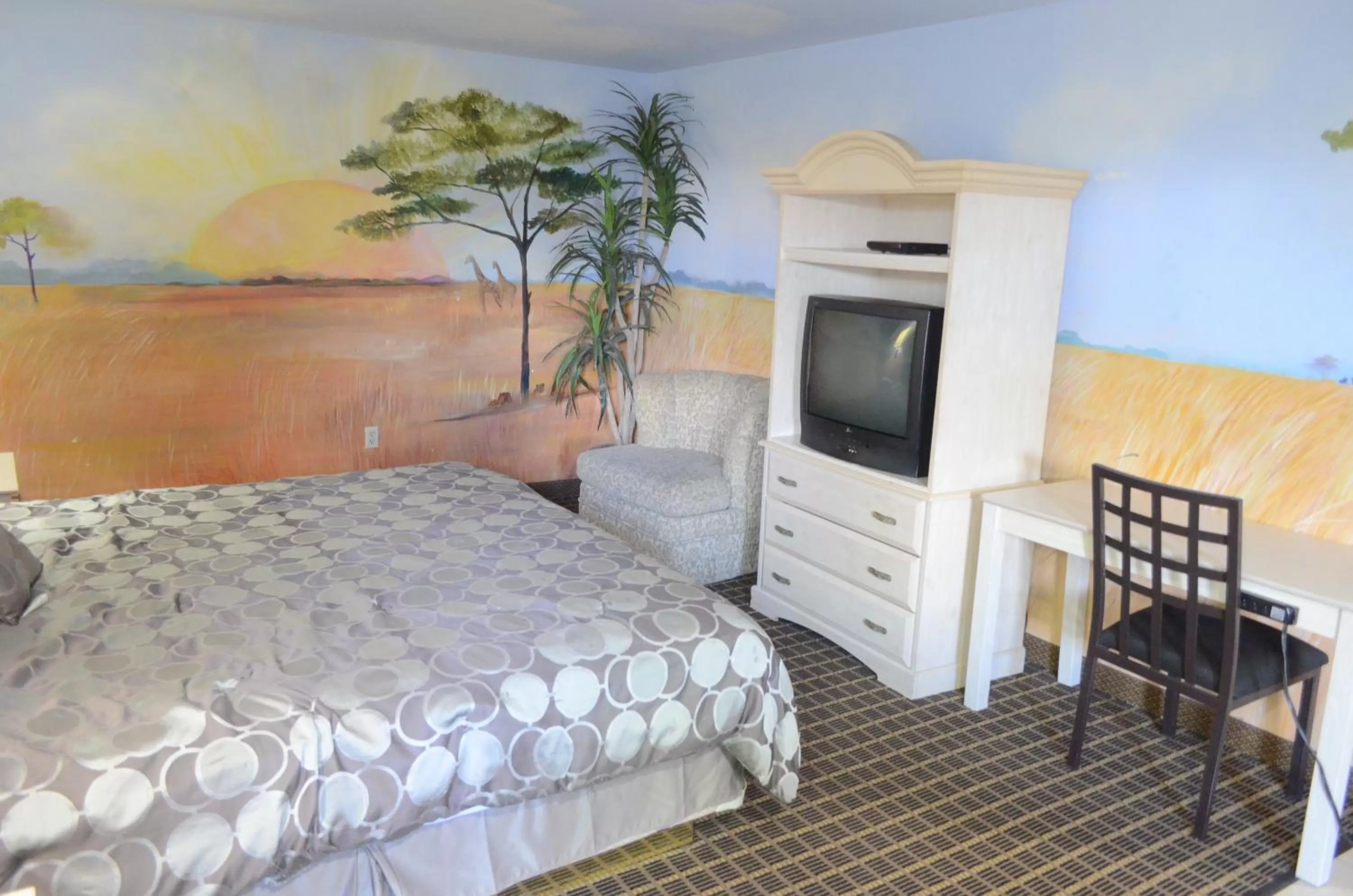 Bedroom, Bed in Scottish Inn and Suites NRG Park/Texas Medical Center - Houston